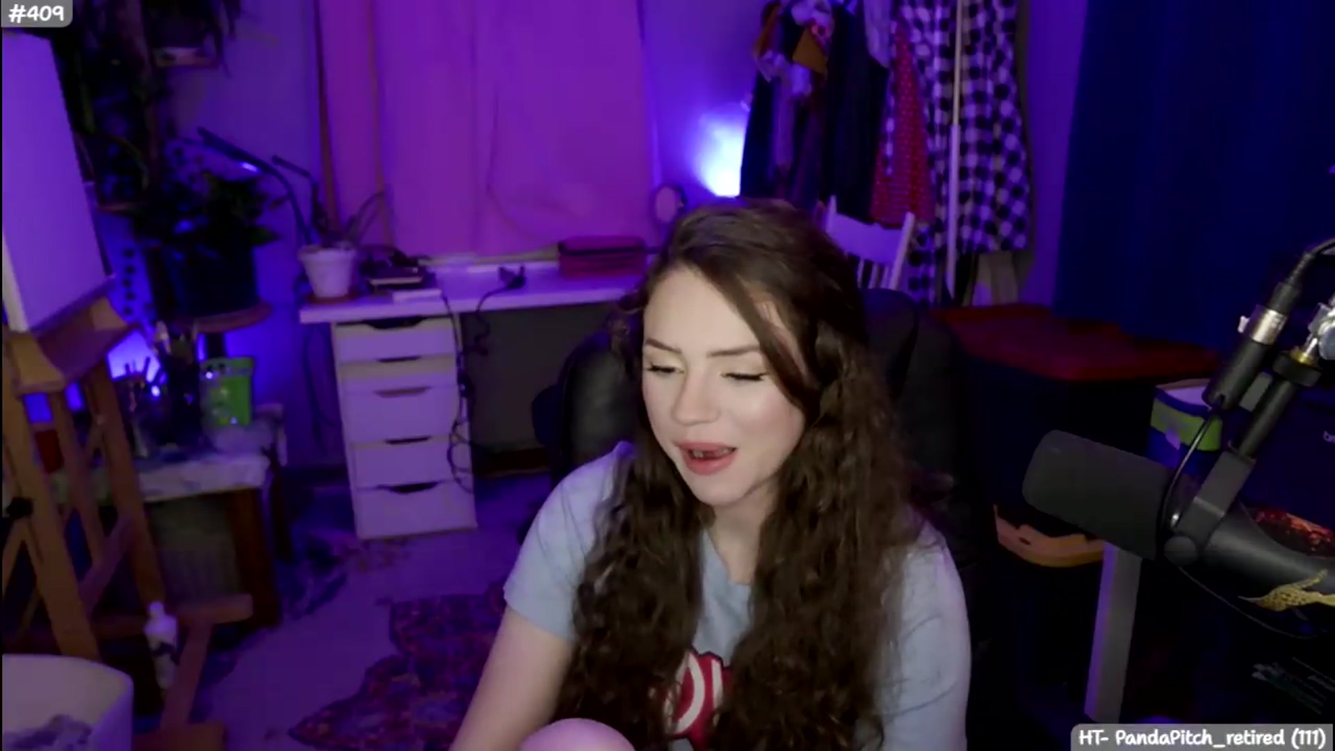 Gallery image thumbnail from SophieAmor's myfreecams stream on, 06/21/2026, 03:44 image 17 of 20