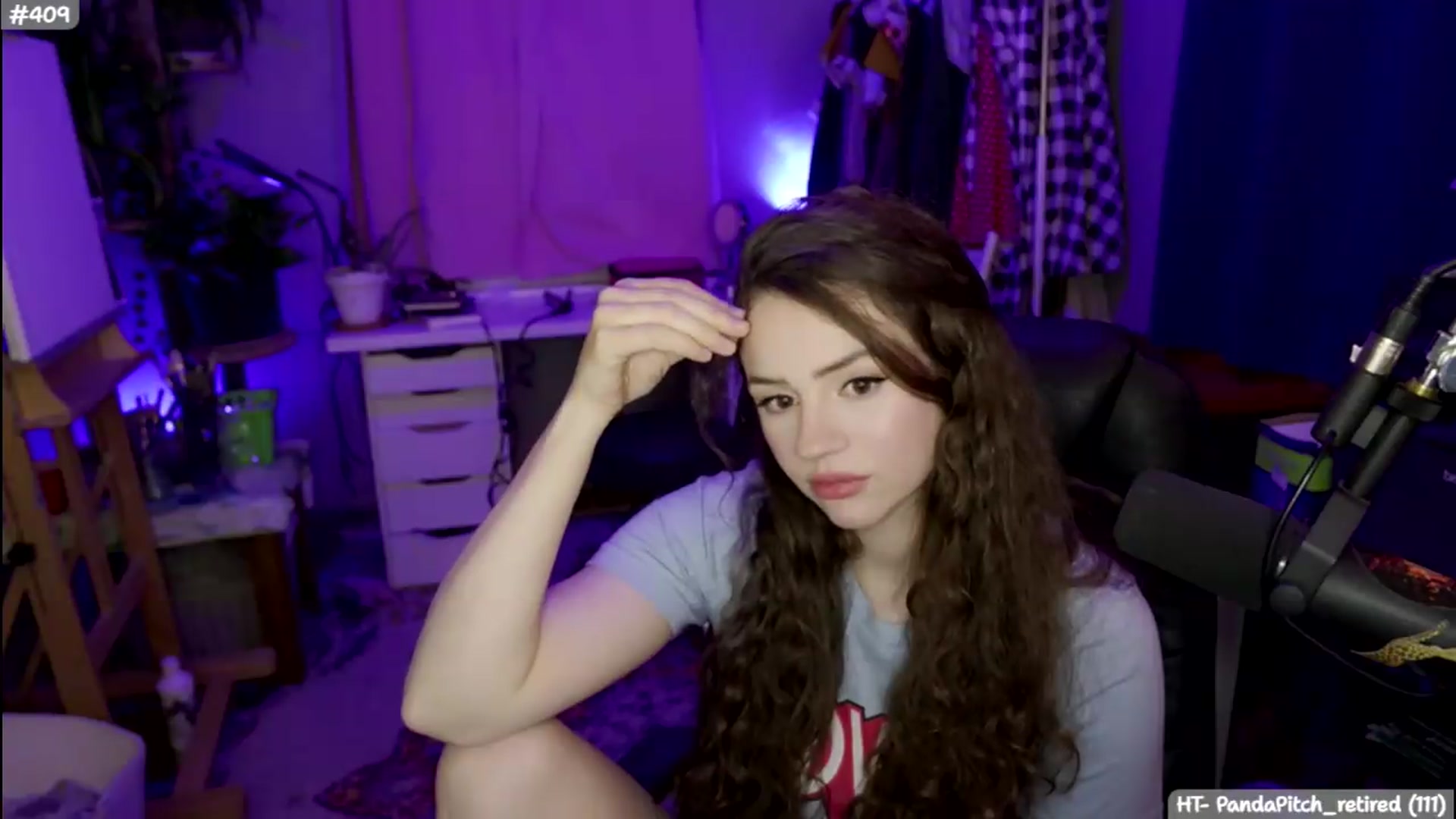 Gallery image thumbnail from SophieAmor's myfreecams stream on, 06/21/2026, 03:44 image 15 of 20