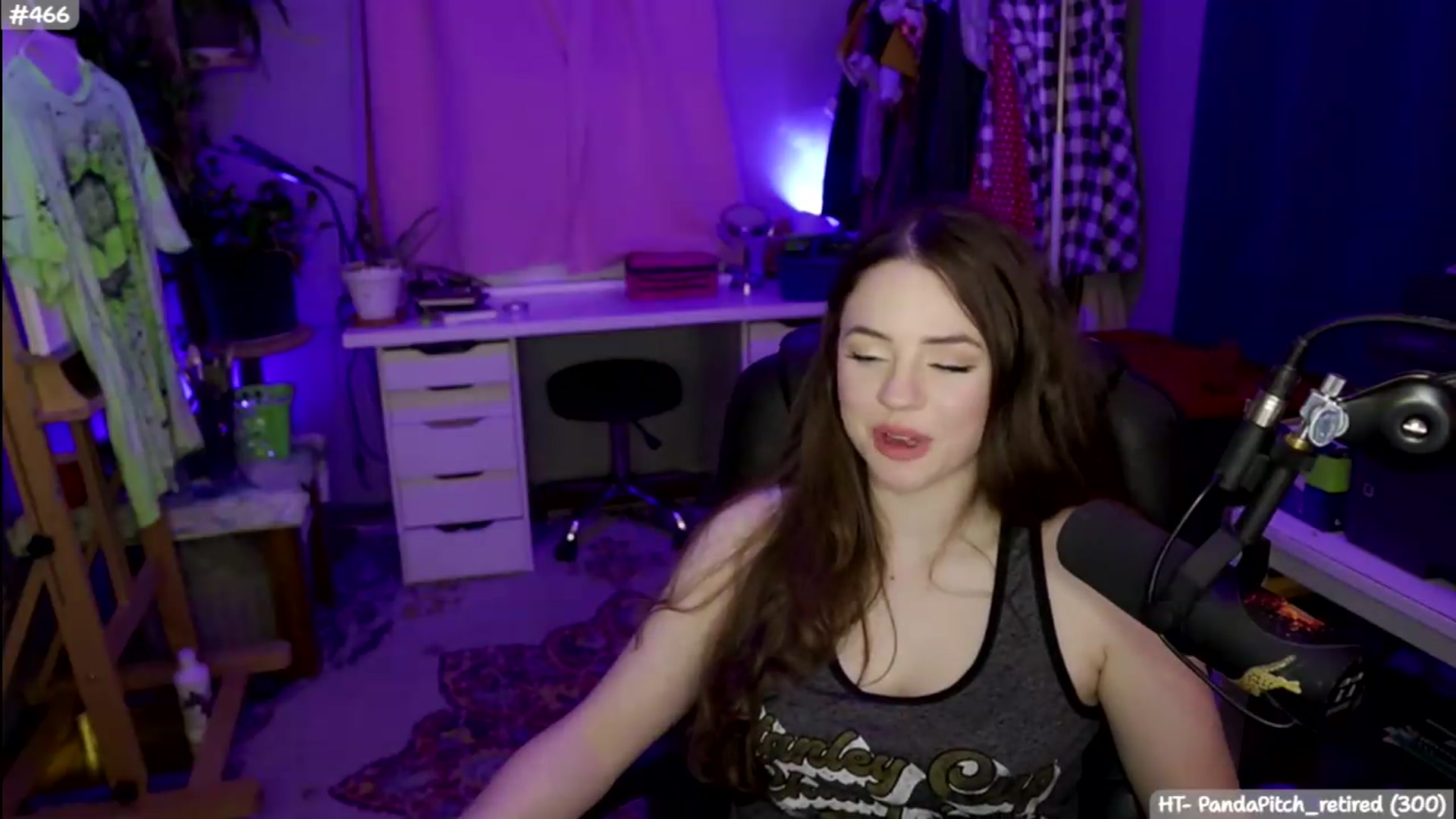 Gallery image thumbnail from SophieAmor's myfreecams stream on, 06/25/2026, 05:28 image 15 of 20