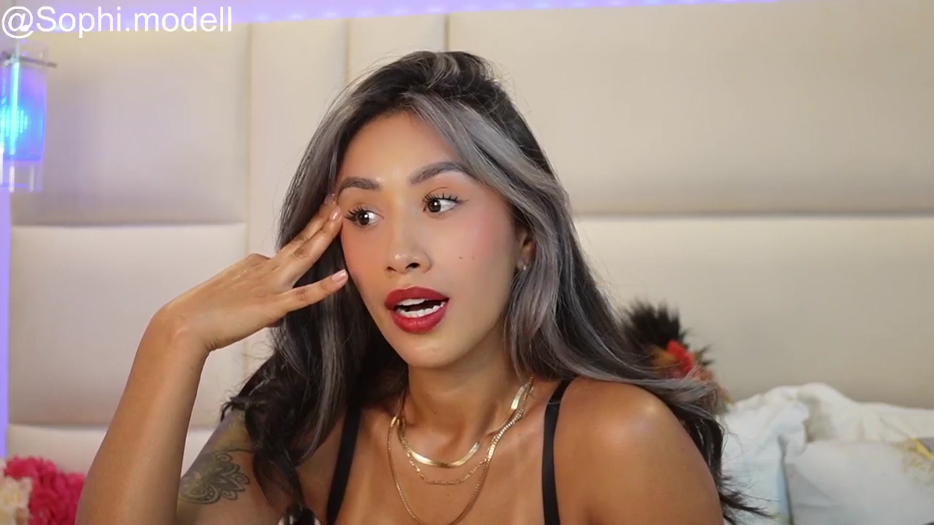 Gallery image thumbnail from SophieBecker's myfreecams stream on, 08/20/2025, 22:48 image 19 of 20