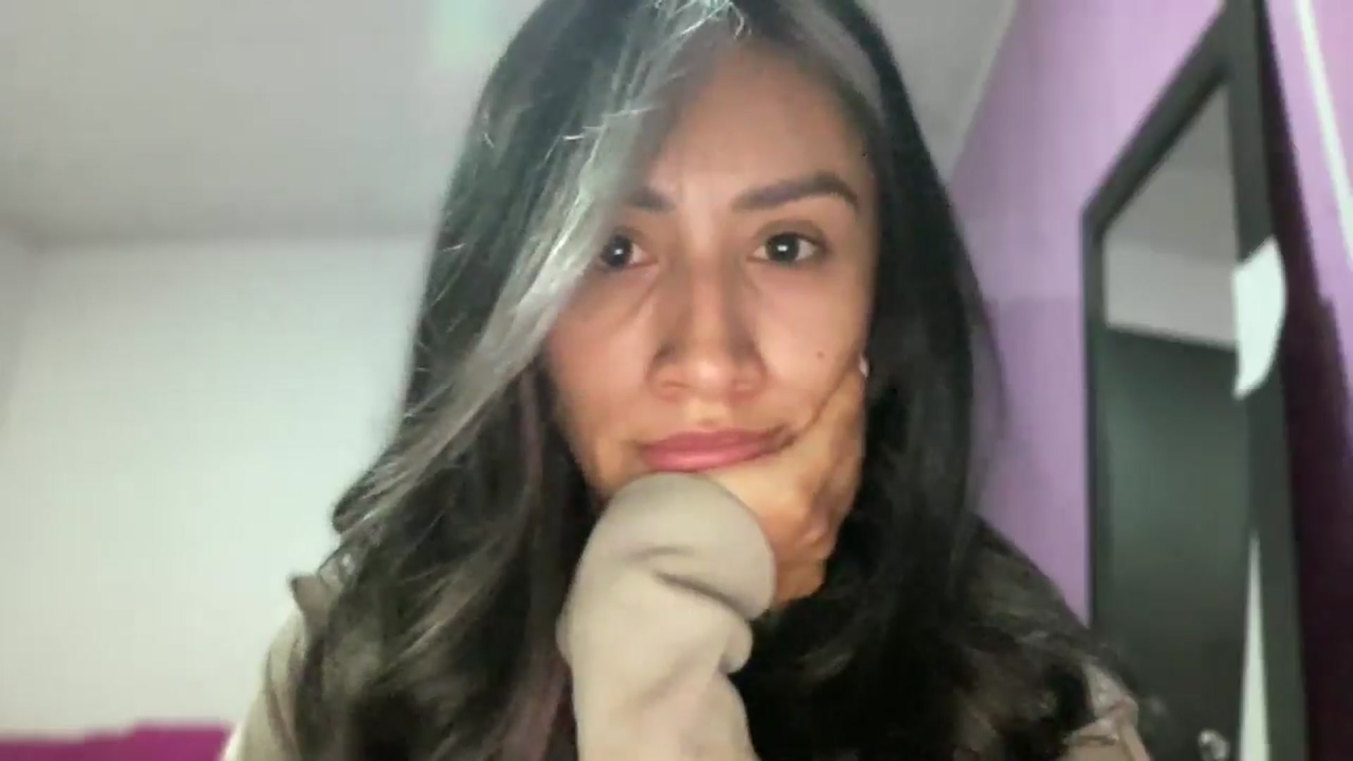 Gallery image thumbnail from SophieBecker's myfreecams stream on, 09/05/2025, 03:17 image 12 of 20