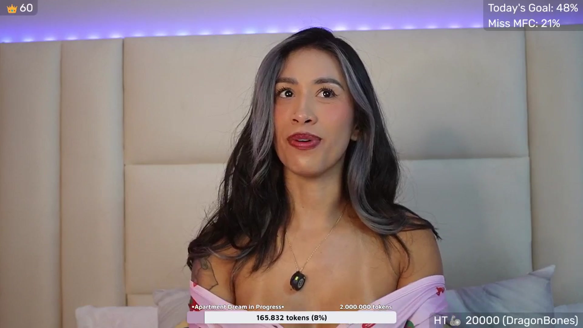Gallery image thumbnail from SophieBecker's myfreecams stream on, 10/04/2025, 01:56 image 17 of 20