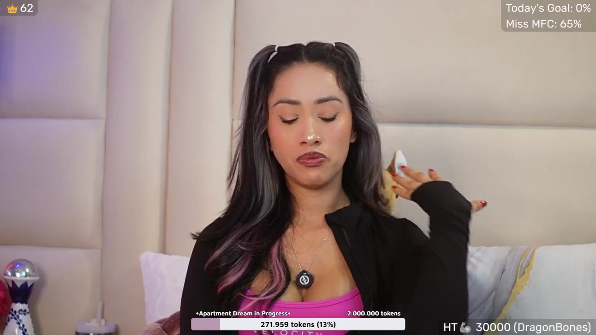 Gallery image thumbnail from SophieBecker's myfreecams stream on, 10/16/2025, 24:48 image 6 of 20