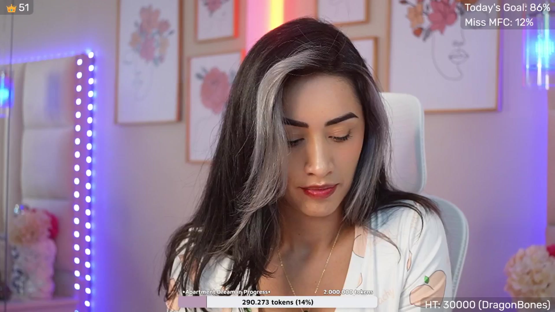 Gallery image thumbnail from SophieBecker's myfreecams stream on, 10/21/2025, 04:23 image 17 of 20
