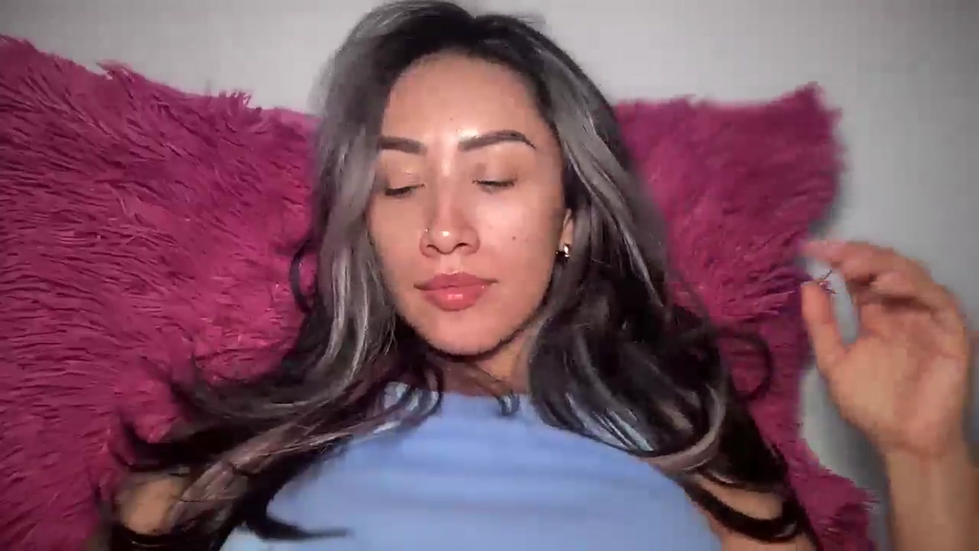 Gallery image thumbnail from SophieBecker's myfreecams stream on, 10/24/2025, 24:32 image 2 of 20
