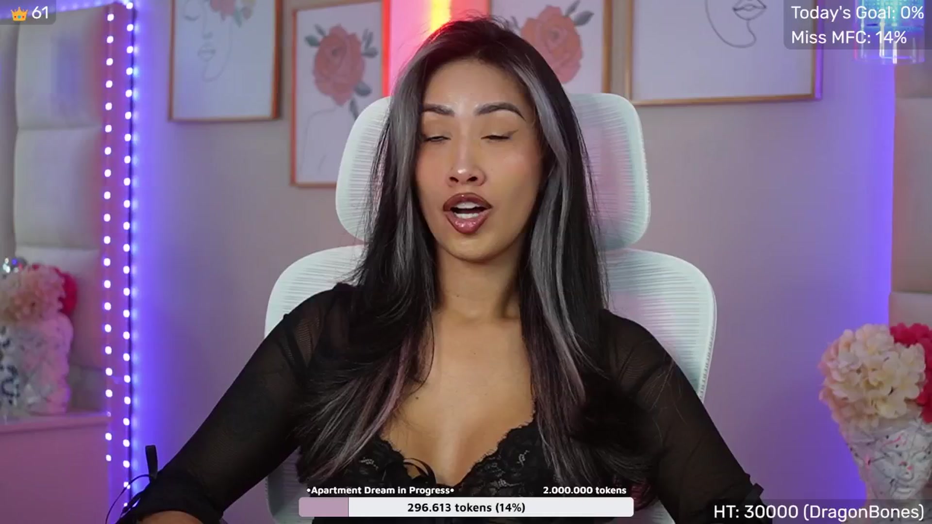 Gallery image thumbnail from SophieBecker's myfreecams stream on, 10/24/2025, 22:08 image 12 of 20