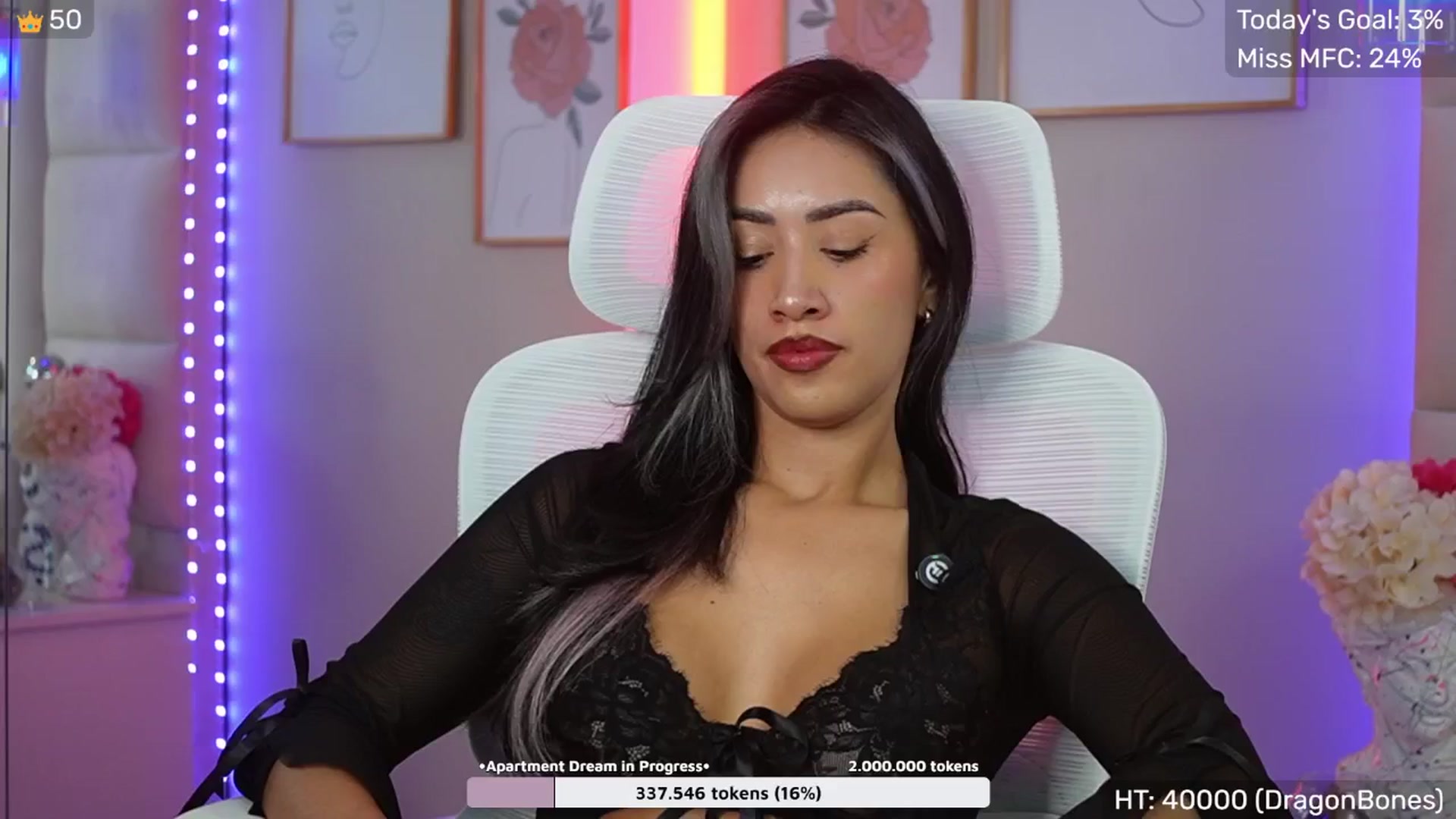 Gallery image thumbnail from SophieBecker's myfreecams stream on, 10/25/2025, 02:28 image 17 of 20
