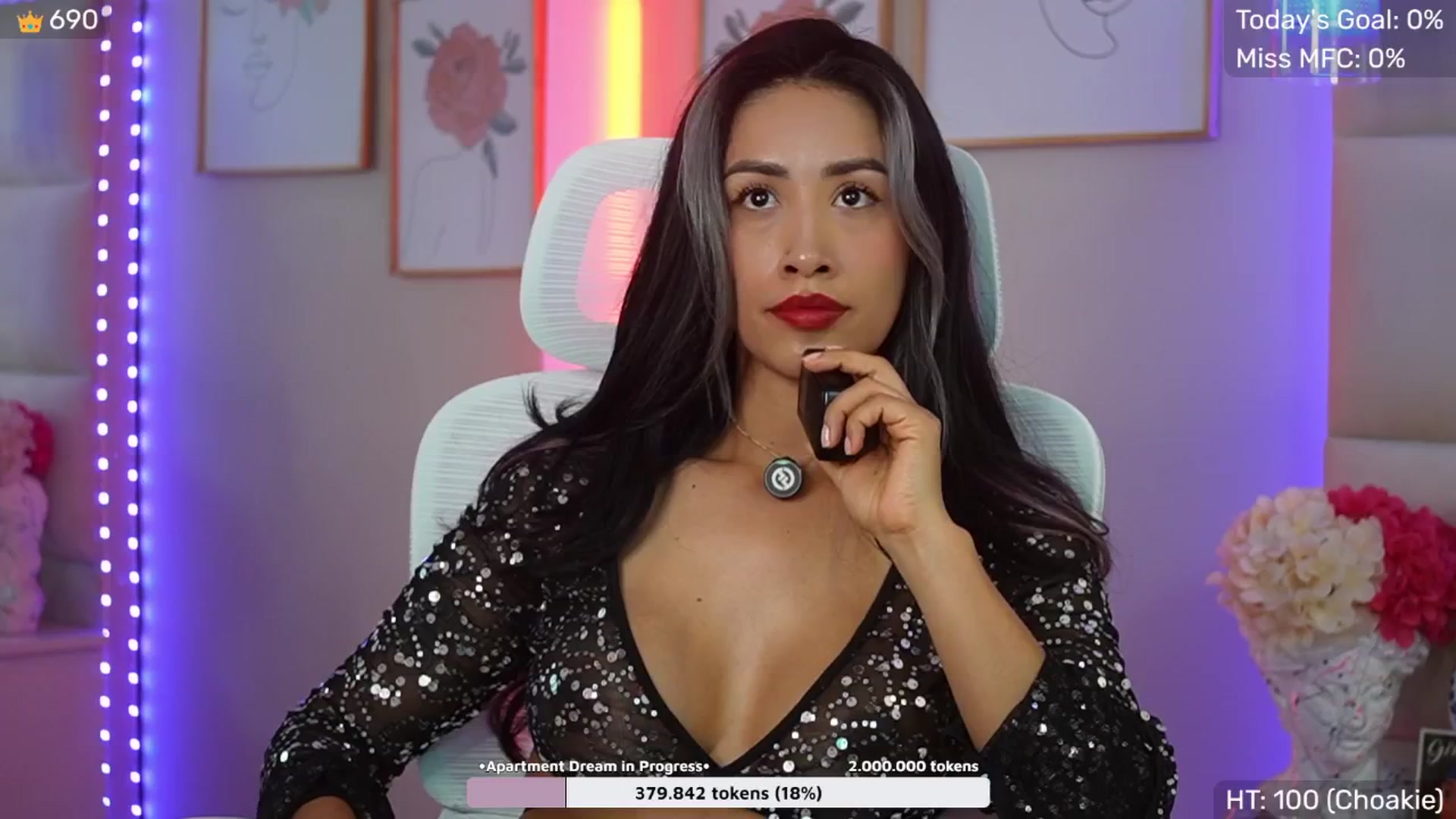 Gallery image thumbnail from SophieBecker's myfreecams stream on, 11/06/2025, 02:00 image 17 of 20