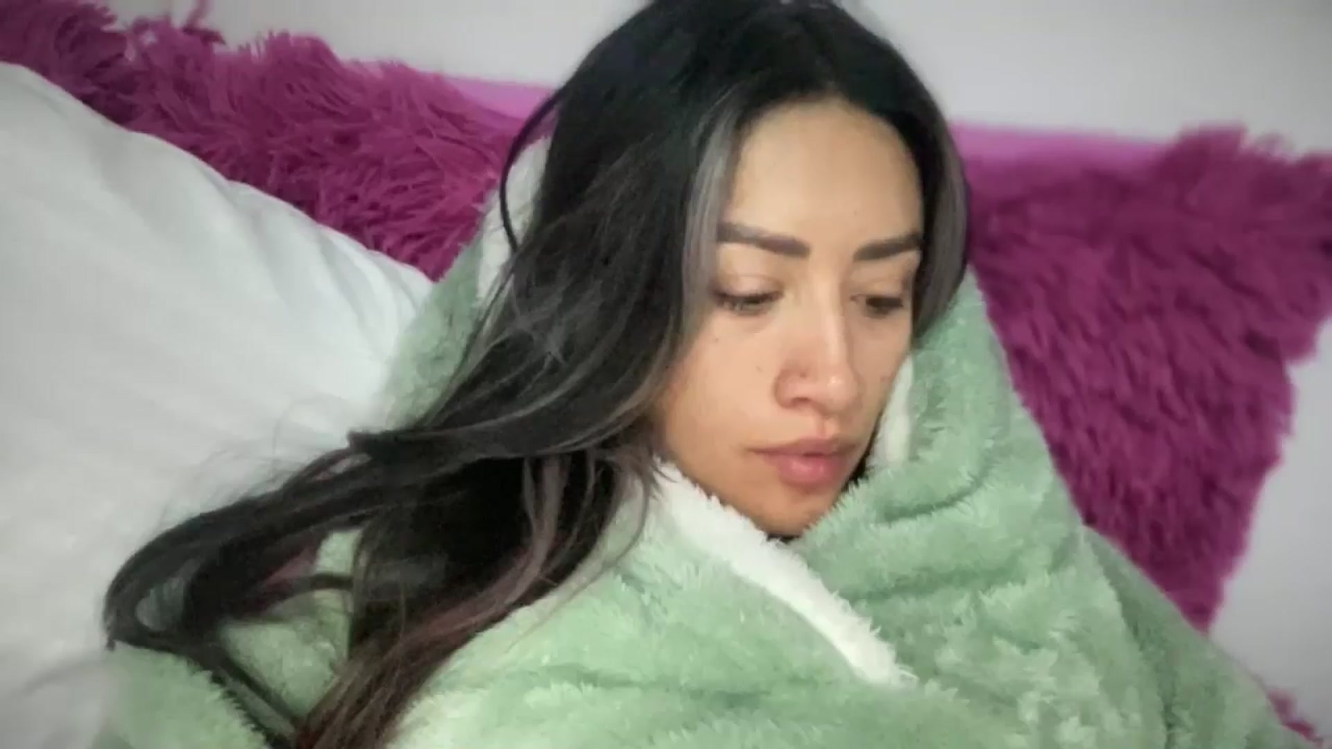 Gallery image thumbnail from SophieBecker's myfreecams stream on, 11/07/2025, 06:47 image 20 of 20