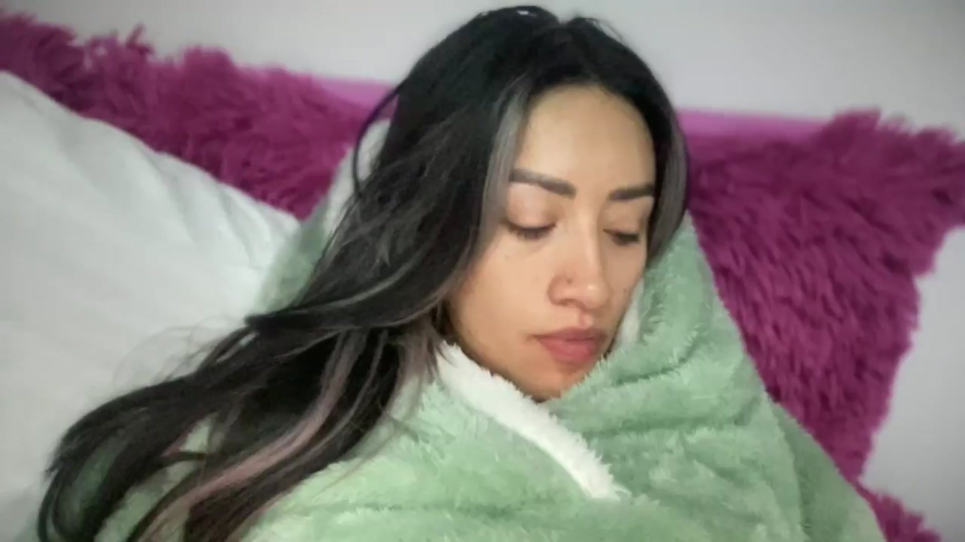 Gallery image thumbnail from SophieBecker's myfreecams stream on, 11/07/2025, 06:47 image 19 of 20