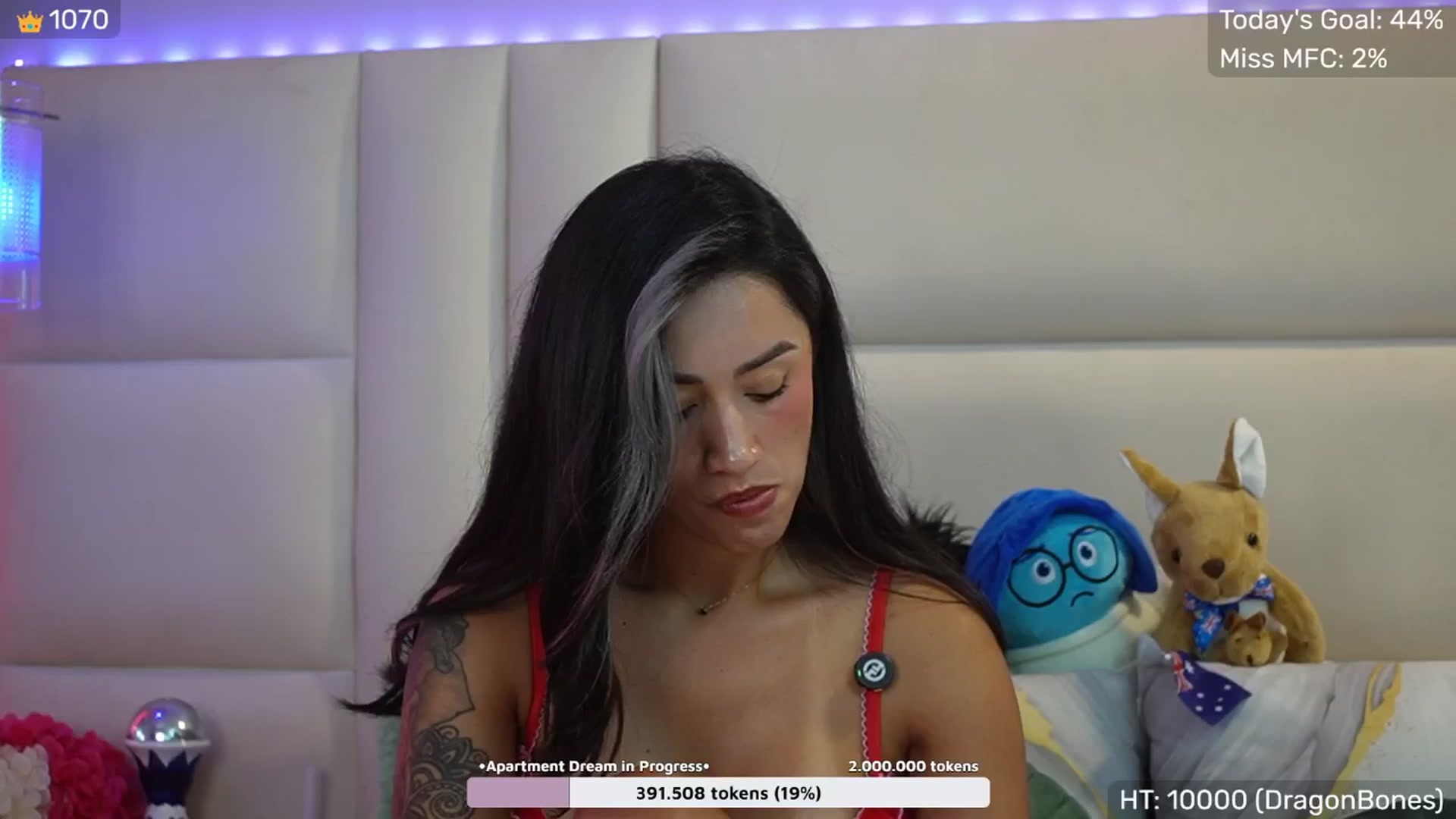 Gallery image thumbnail from SophieBecker's myfreecams stream on, 11/16/2025, 01:48 image 13 of 20