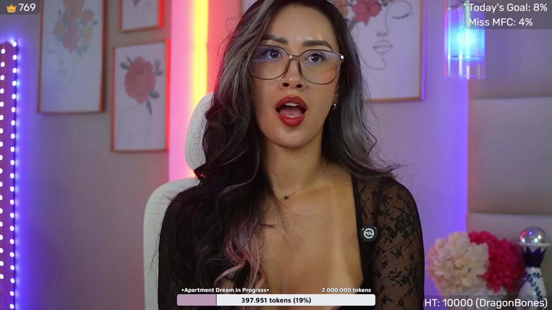 Gallery image thumbnail from SophieBecker's myfreecams stream on, 11/17/2025, 24:39 image 2 of 20