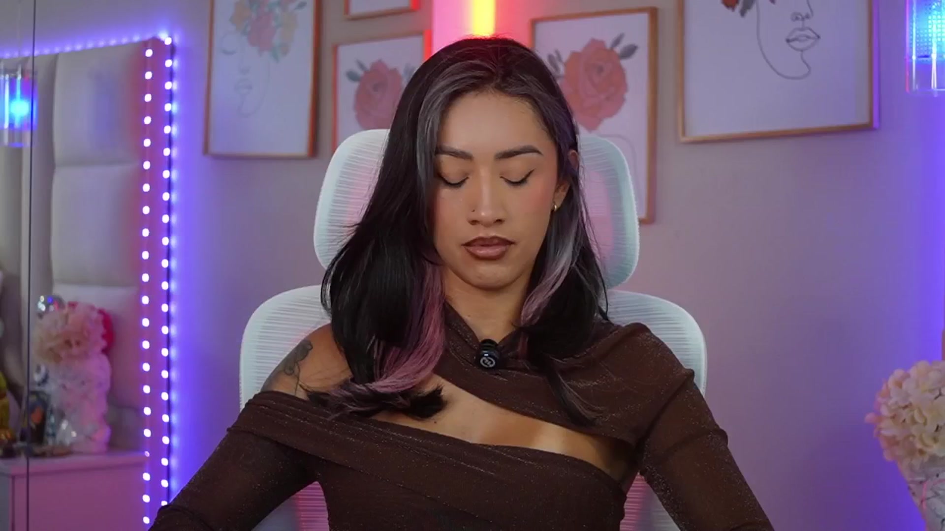 Gallery image thumbnail from SophieBecker's myfreecams stream on, 02/09/2026, 20:54 image 11 of 20