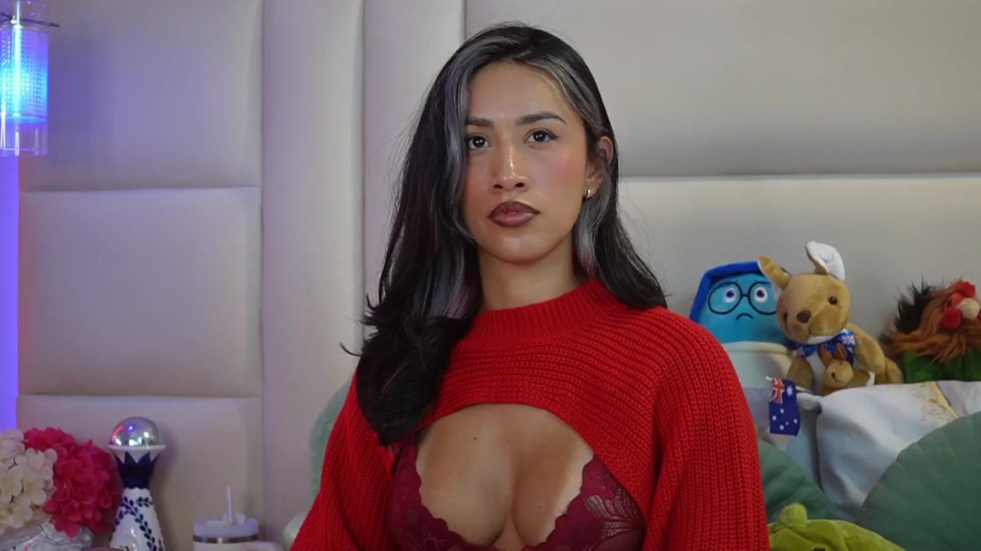 Gallery image thumbnail from SophieBecker's myfreecams stream on, 02/12/2026, 20:46 image 19 of 20