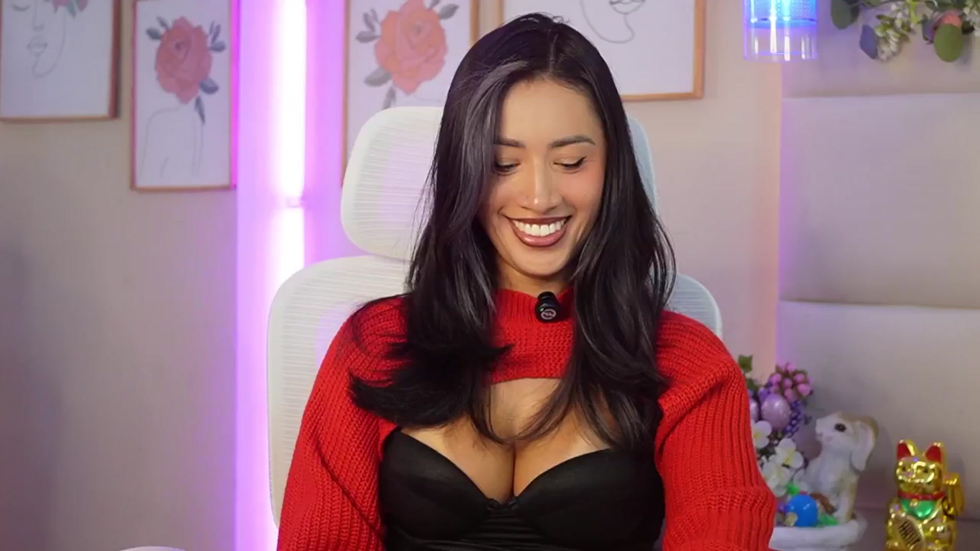 Gallery image thumbnail from SophieBecker's myfreecams stream on, 03/31/2026, 20:31 image 7 of 20
