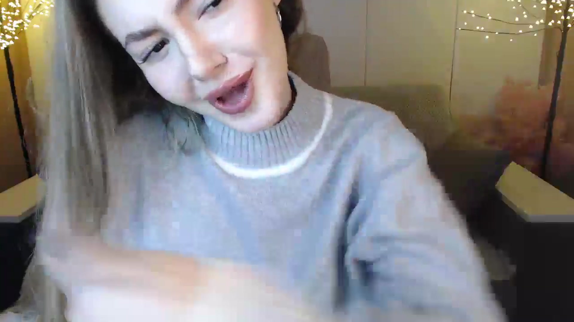 Gallery image thumbnail from SophieKing's myfreecams stream on, 01/05/2025, 09:38 image 6 of 20