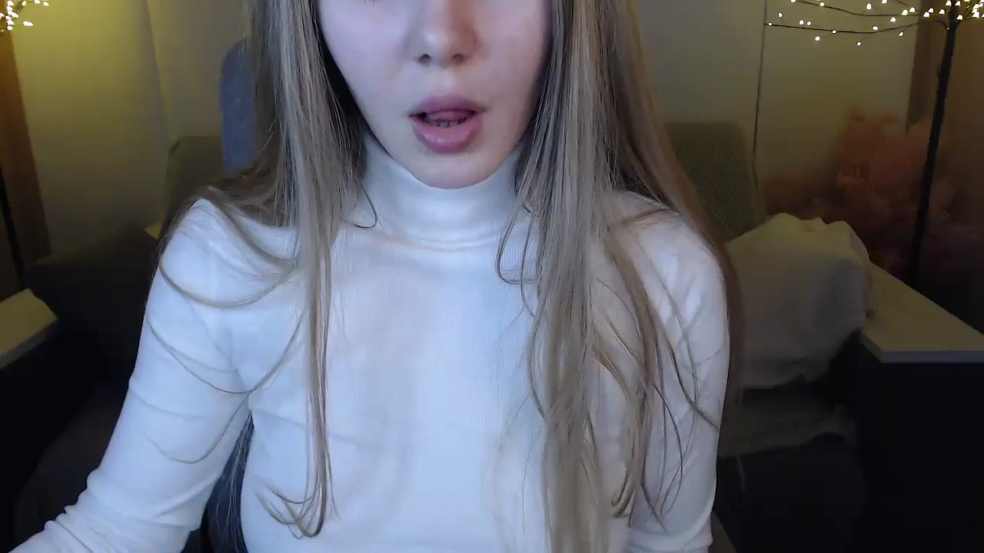 Gallery image thumbnail from SophieKing's myfreecams stream on, 01/07/2025, 09:36 image 6 of 20