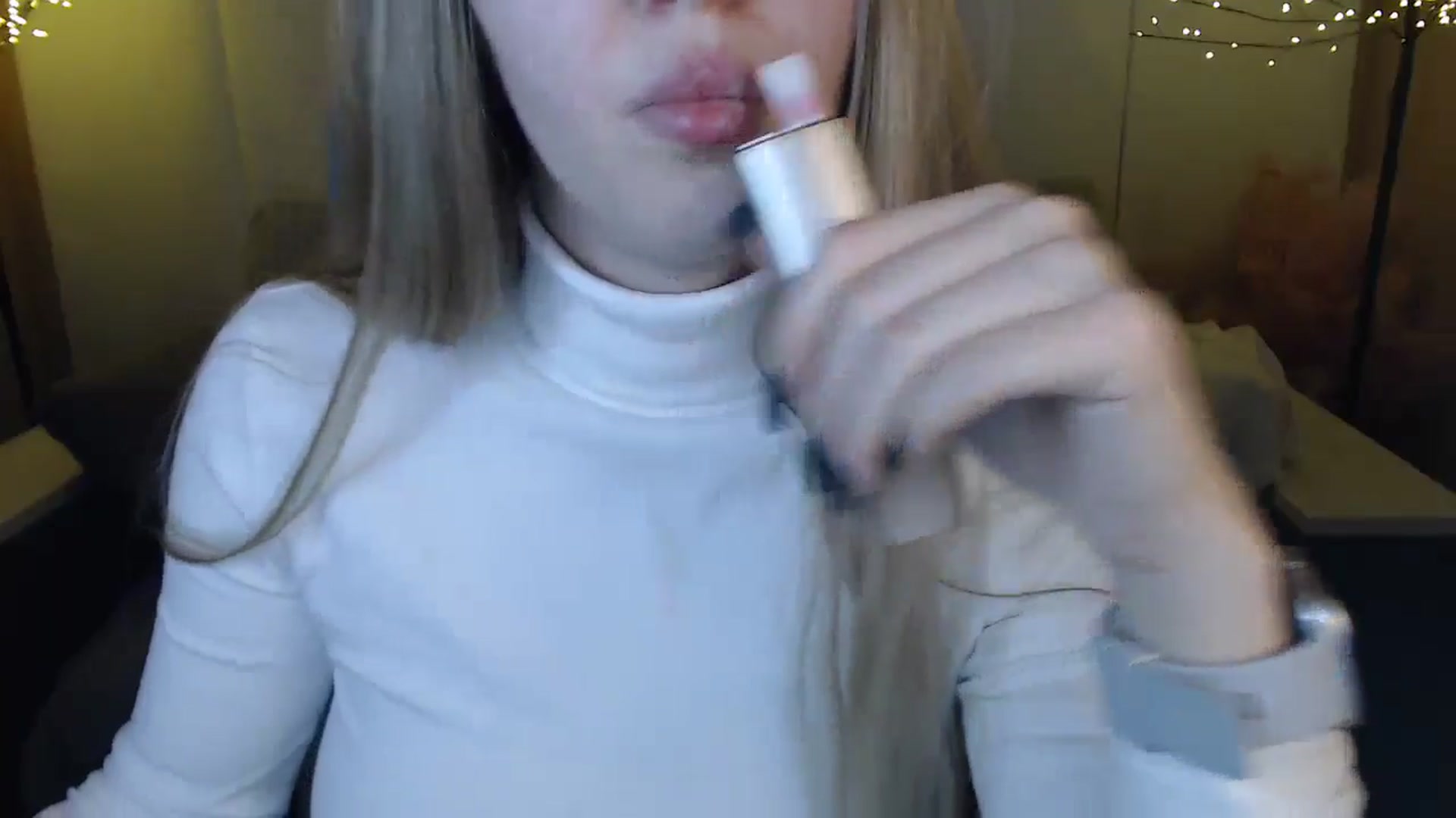 Gallery image thumbnail from SophieKing's myfreecams stream on, 01/07/2025, 09:36 image 14 of 20