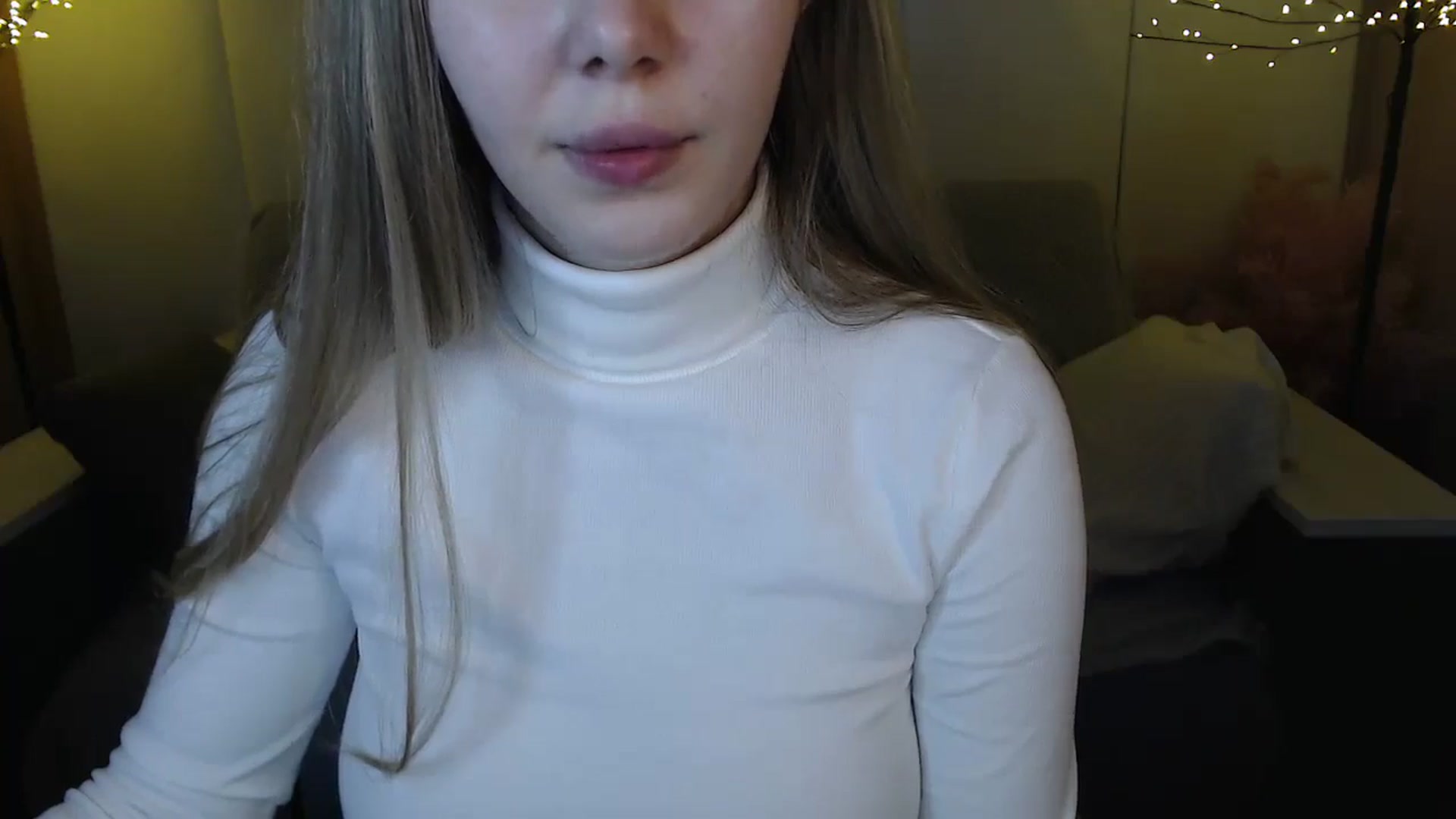 Gallery image thumbnail from SophieKing's myfreecams stream on, 01/07/2025, 09:36 image 17 of 20