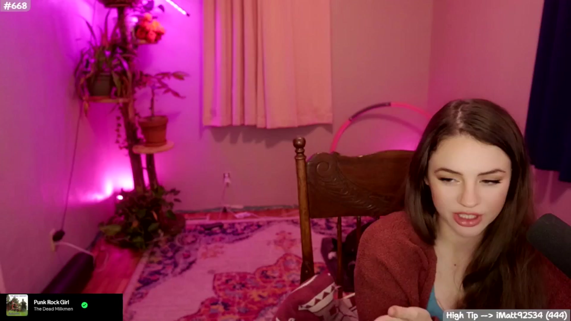 Gallery image thumbnail from SophieLouWho's myfreecams stream on, 11/30/2025, 05:40 image 18 of 20