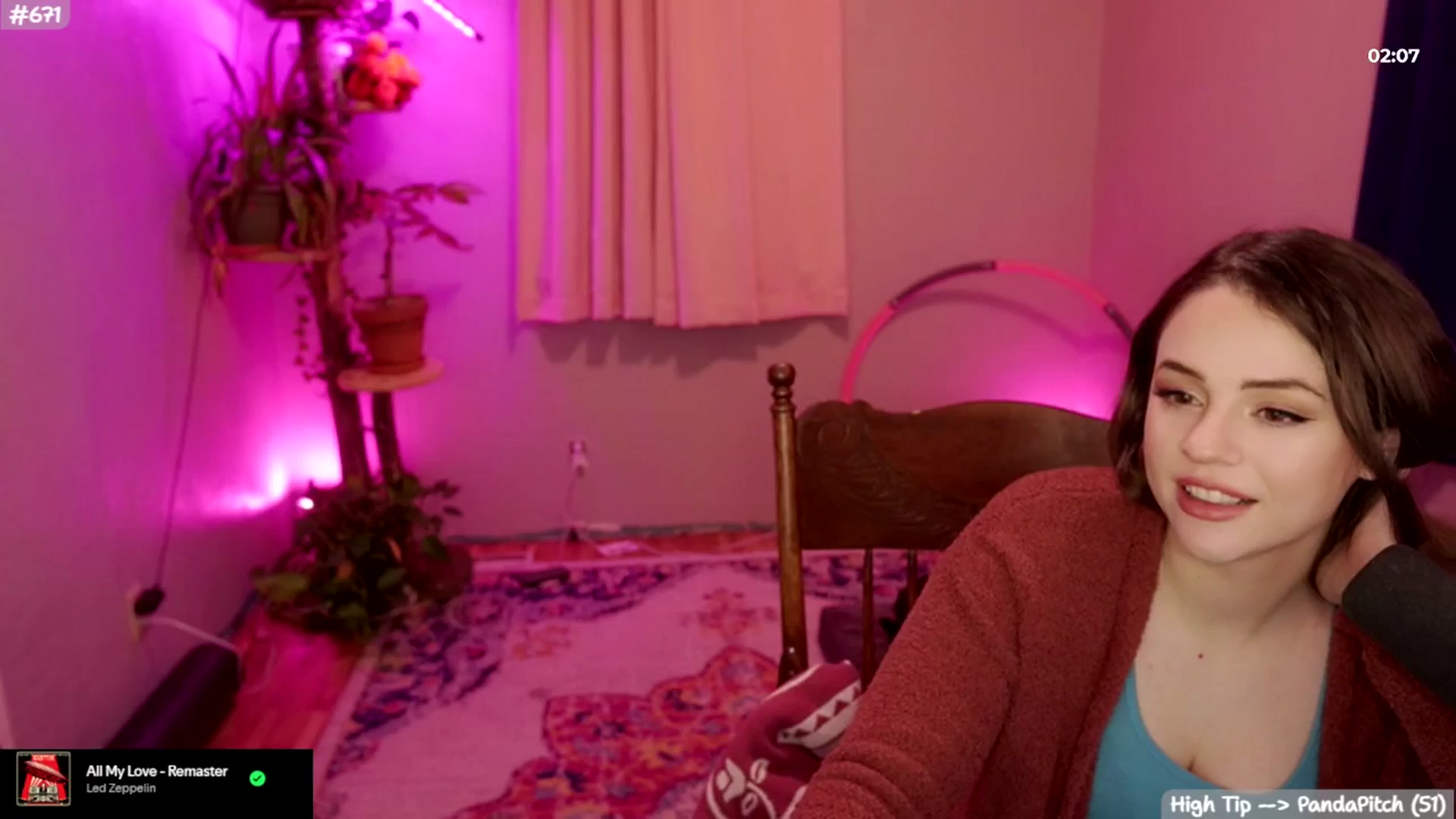 Gallery image thumbnail from SophieLouWho's myfreecams stream on, 11/30/2025, 05:40 image 2 of 20