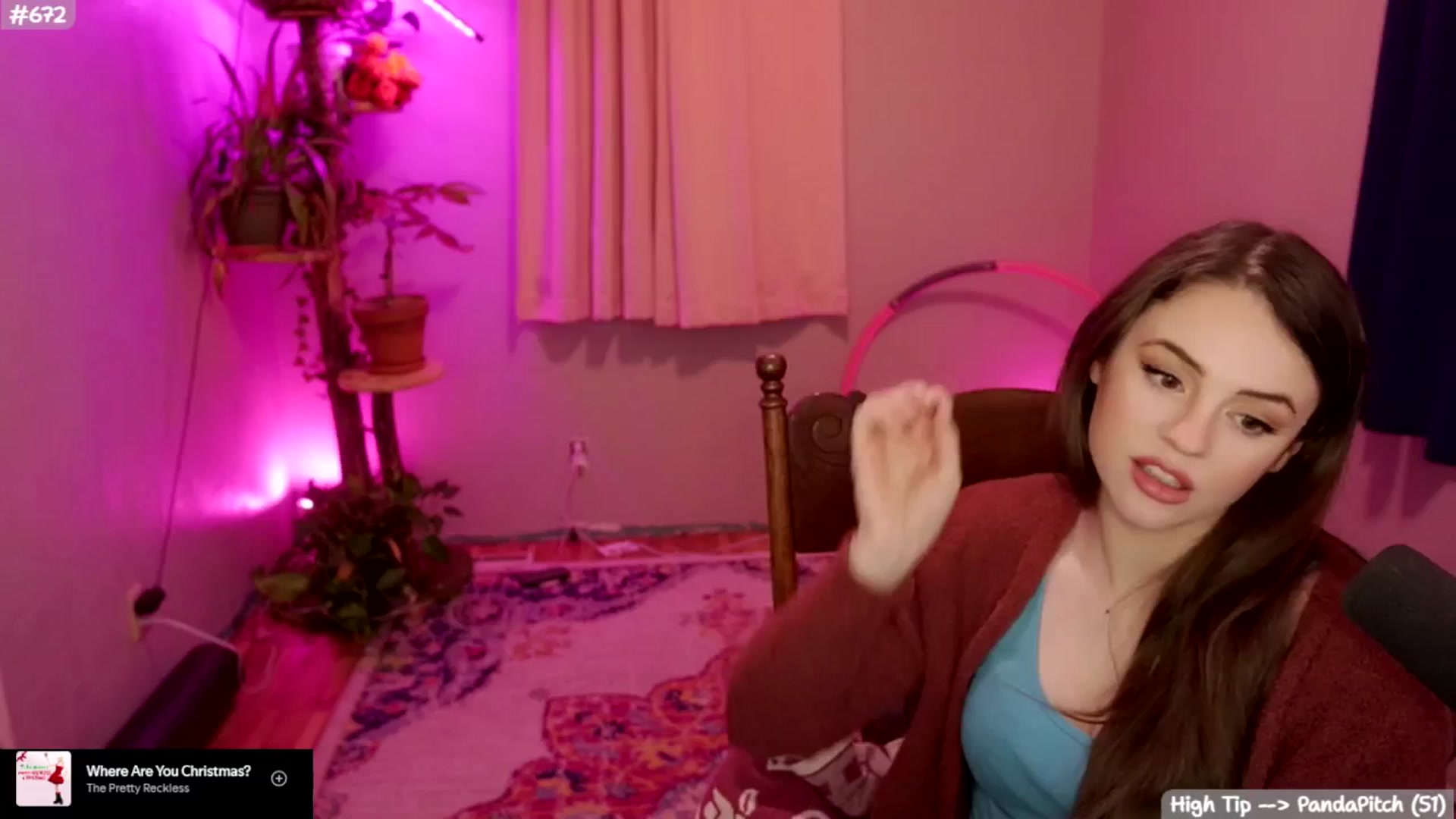 Gallery image thumbnail from SophieLouWho's myfreecams stream on, 11/30/2025, 05:40 image 12 of 20