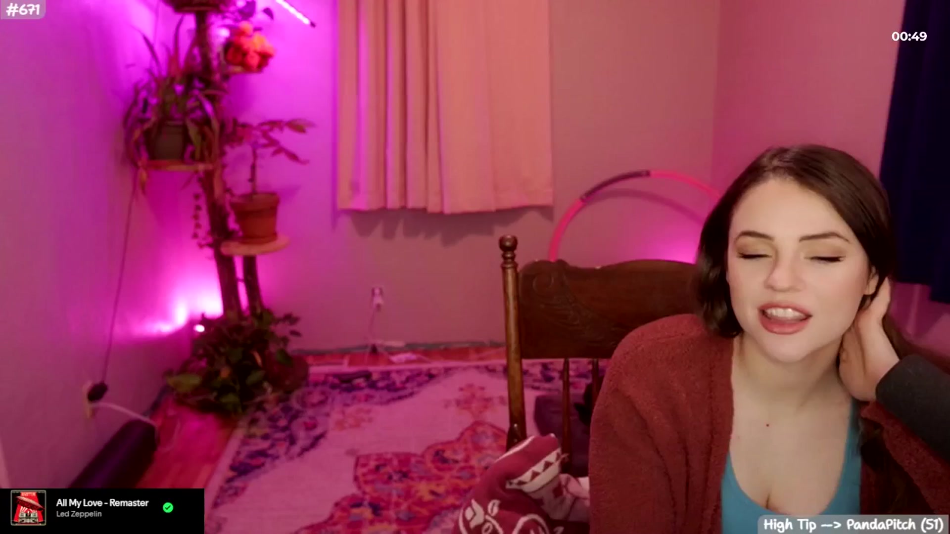 Gallery image thumbnail from SophieLouWho's myfreecams stream on, 11/30/2025, 05:40 image 4 of 20