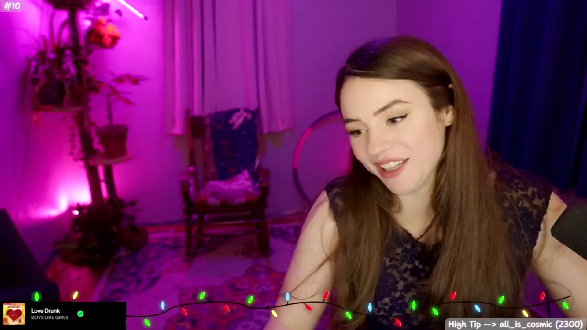 Gallery image thumbnail from SophieLouWho's myfreecams stream on, 12/04/2025, 09:21 image 7 of 20