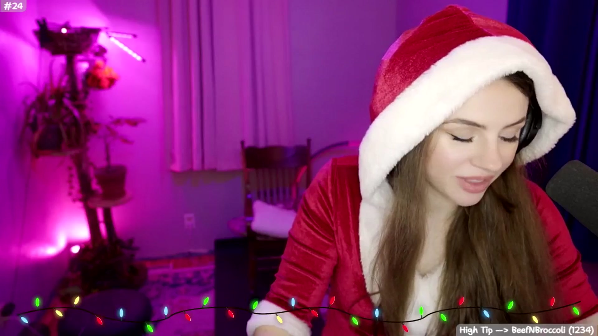 Gallery image thumbnail from SophieLouWho's myfreecams stream on, 12/11/2025, 08:00 image 13 of 20