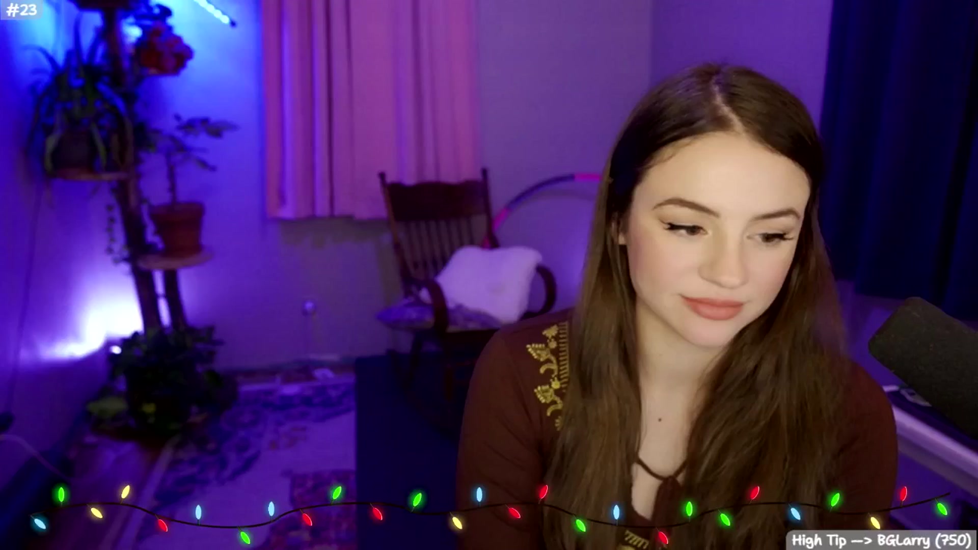 Gallery image thumbnail from SophieLouWho's myfreecams stream on, 12/12/2025, 08:54 image 15 of 20