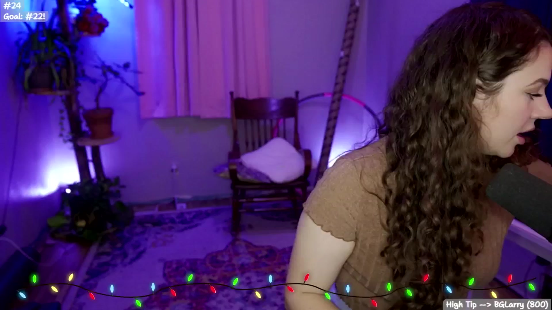 Gallery image thumbnail from SophieLouWho's myfreecams stream on, 12/14/2025, 07:52 image 19 of 20