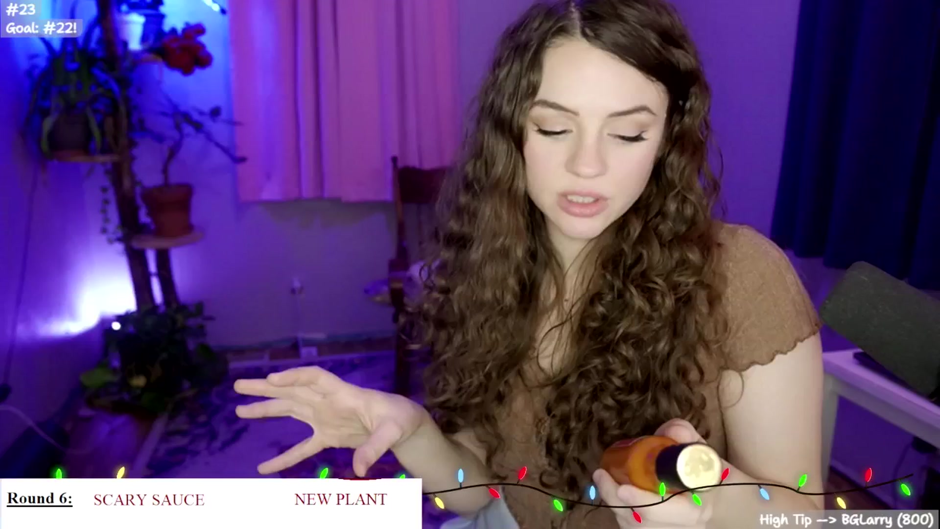Gallery image thumbnail from SophieLouWho's myfreecams stream on, 12/14/2025, 08:59 image 2 of 20