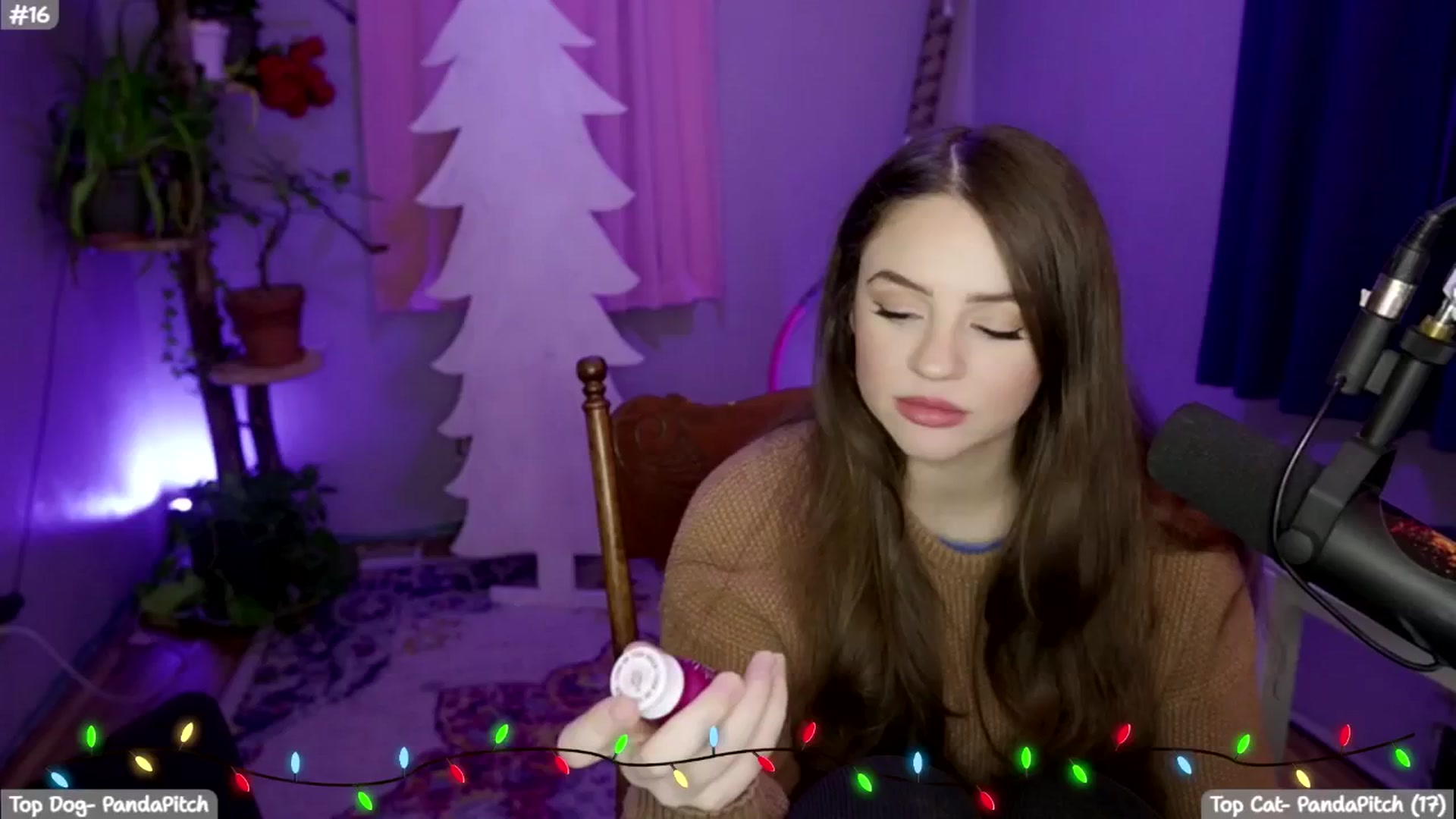 Gallery image thumbnail from SophieLouWho's myfreecams stream on, 12/19/2025, 05:25 image 4 of 20