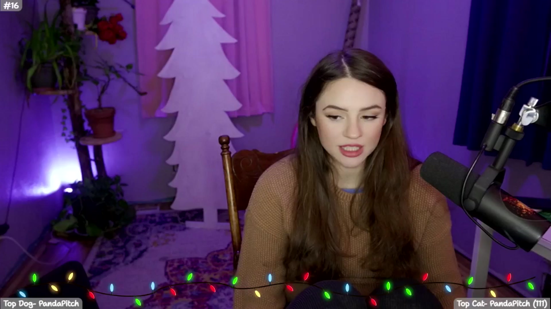 Gallery image thumbnail from SophieLouWho's myfreecams stream on, 12/19/2025, 05:25 image 10 of 20
