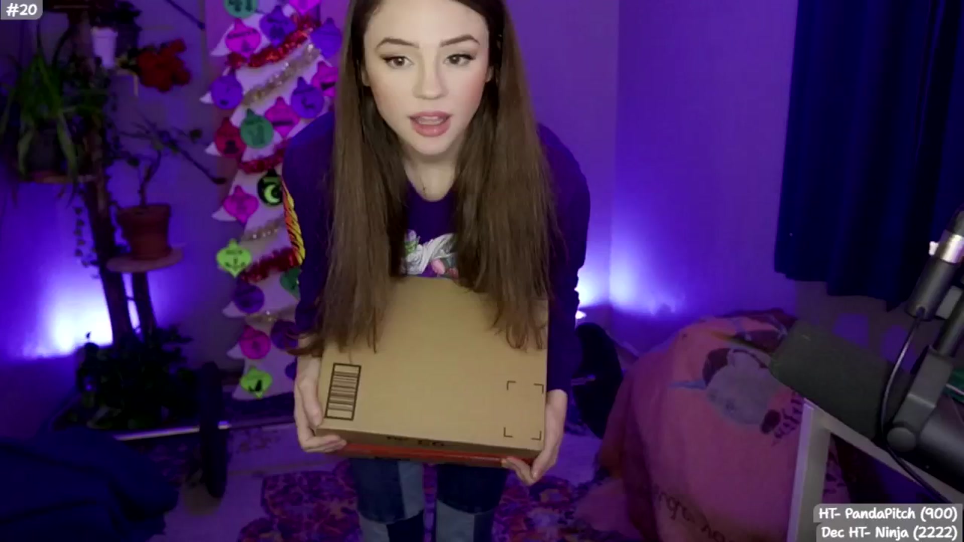 Gallery image thumbnail from SophieLouWho's myfreecams stream on, 12/27/2025, 04:20 image 19 of 20