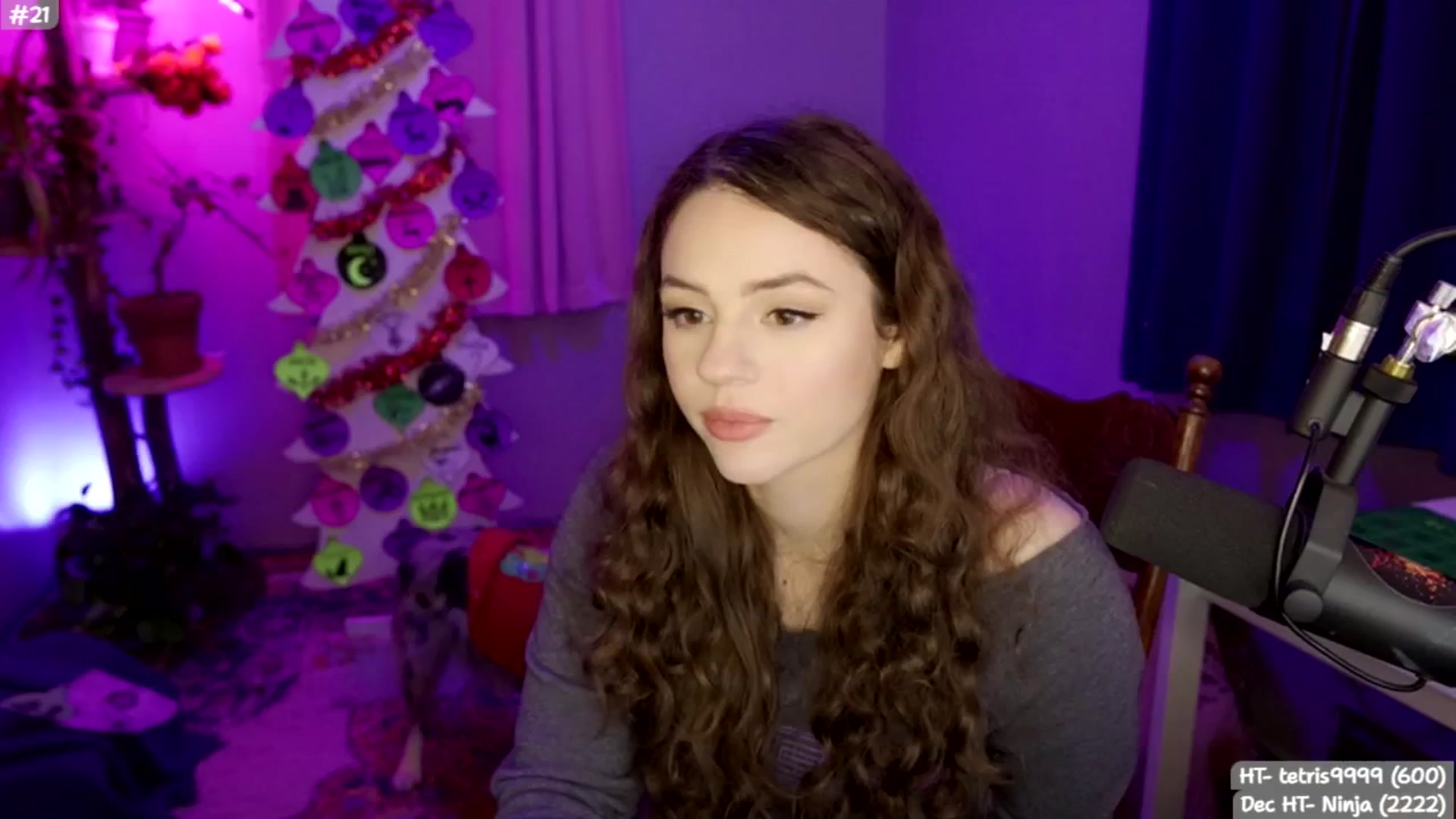Gallery image thumbnail from SophieLouWho's myfreecams stream on, 12/28/2025, 08:30 image 4 of 20