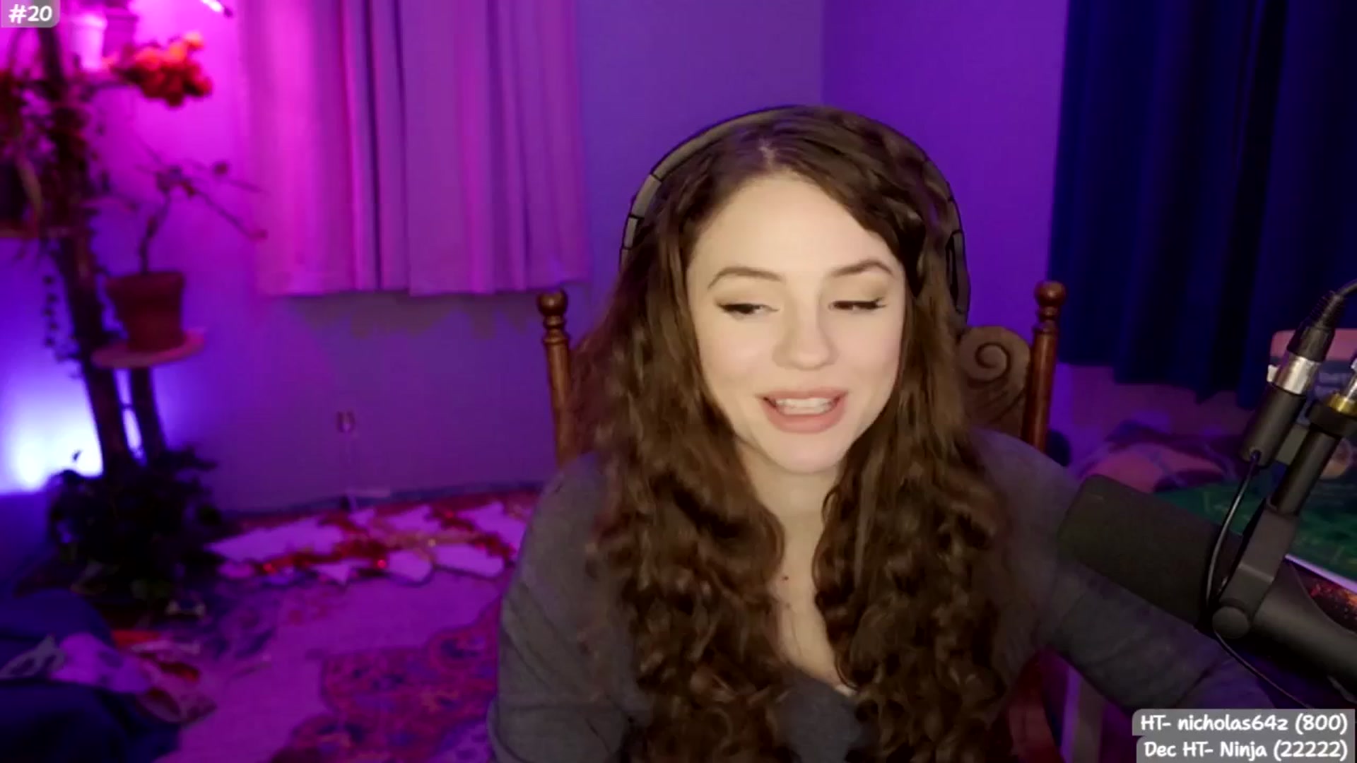 Gallery image thumbnail from SophieLouWho's myfreecams stream on, 12/28/2025, 10:23 image 3 of 20