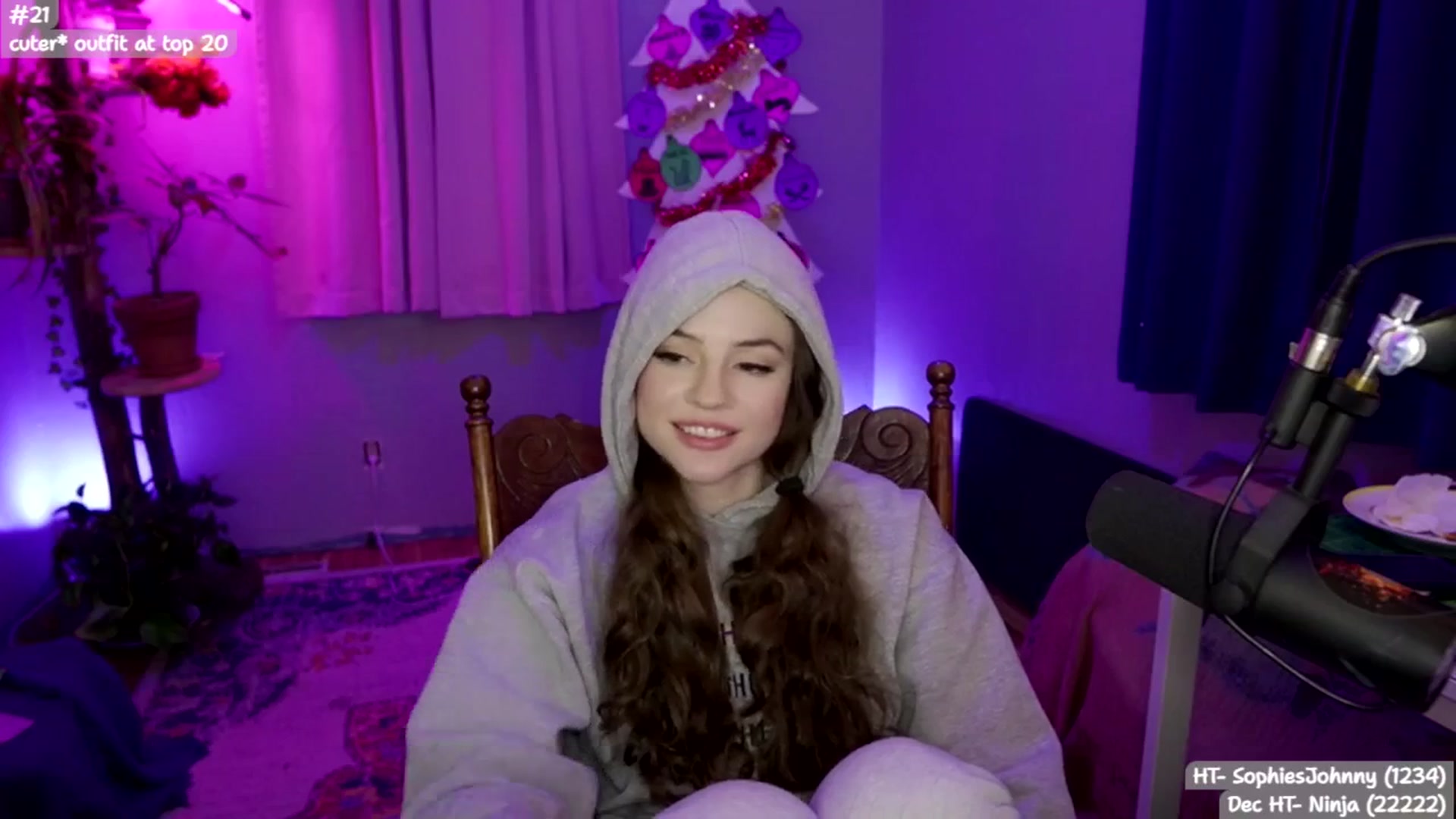 Gallery image thumbnail from SophieLouWho's myfreecams stream on, 12/30/2025, 09:54 image 20 of 20