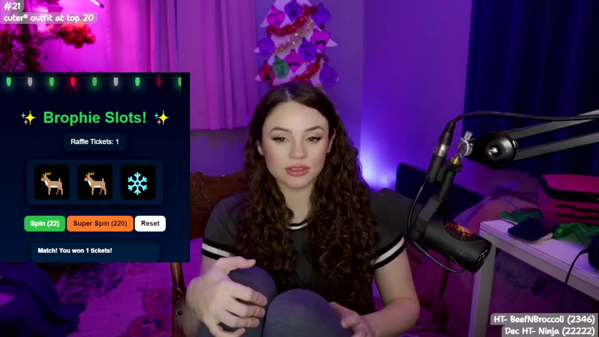 Gallery image thumbnail from SophieLouWho's myfreecams stream on, 12/31/2025, 10:42 image 10 of 20