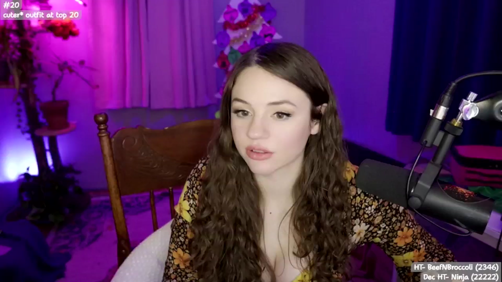 Gallery image thumbnail from SophieLouWho's myfreecams stream on, 12/31/2025, 14:14 image 7 of 20