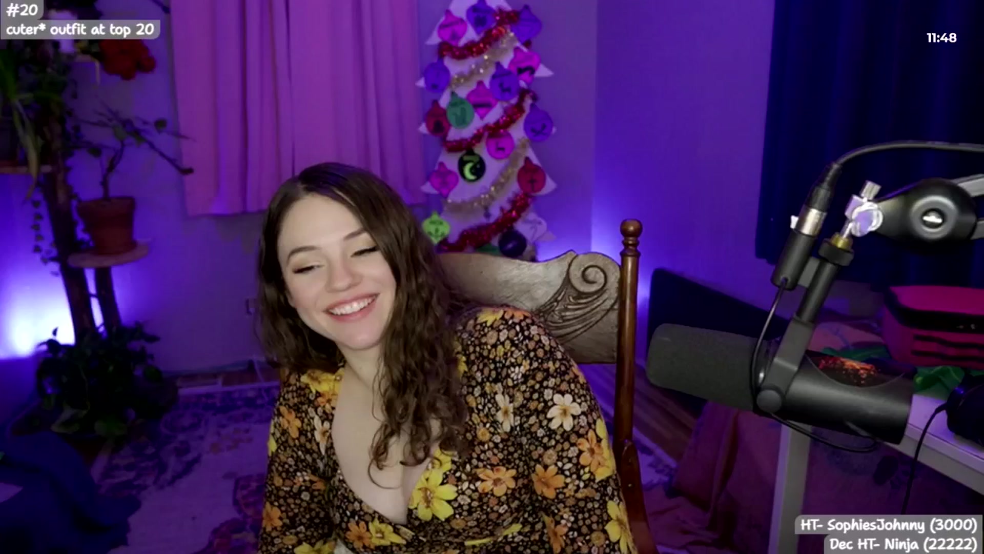Gallery image thumbnail from SophieLouWho's myfreecams stream on, 12/31/2025, 14:14 image 19 of 20