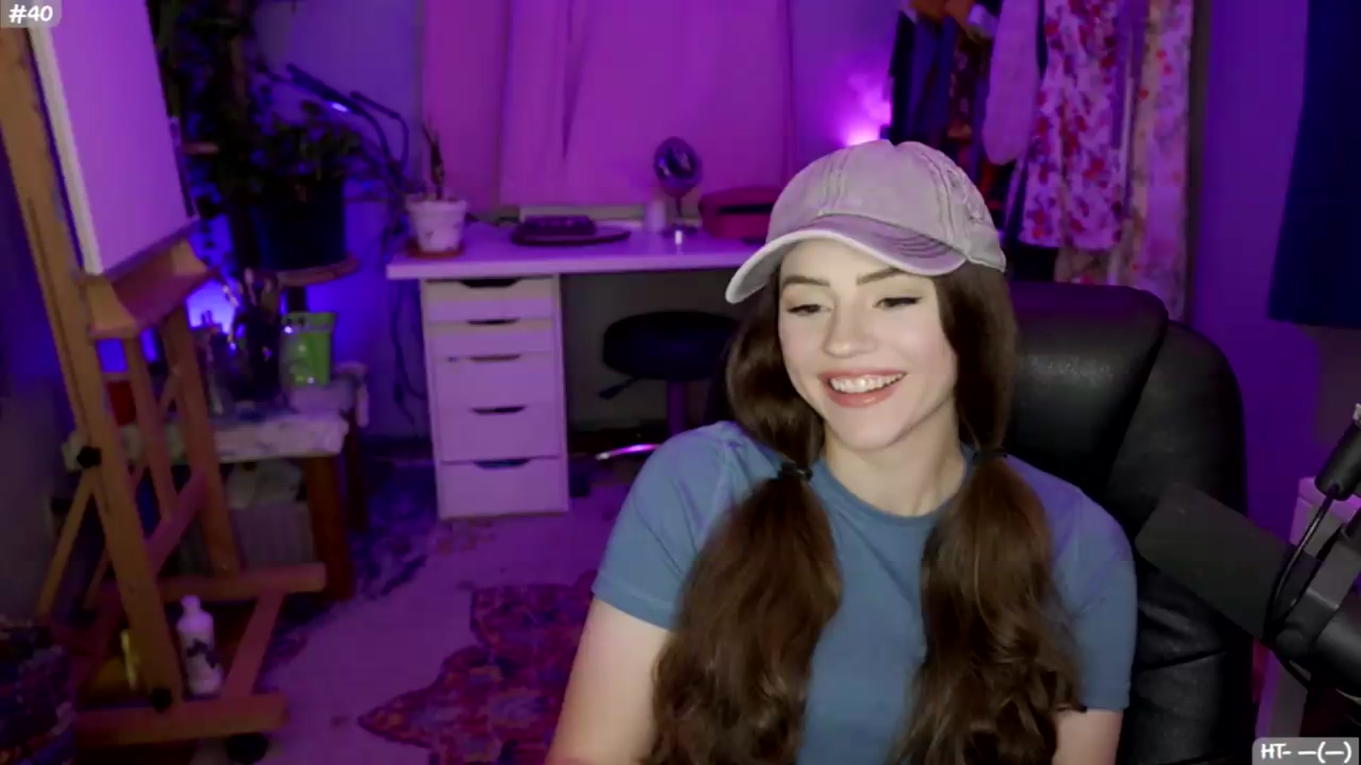 Gallery image thumbnail from SophieMcBrophie's myfreecams stream on, 09/08/2026, 03:34 image 2 of 20
