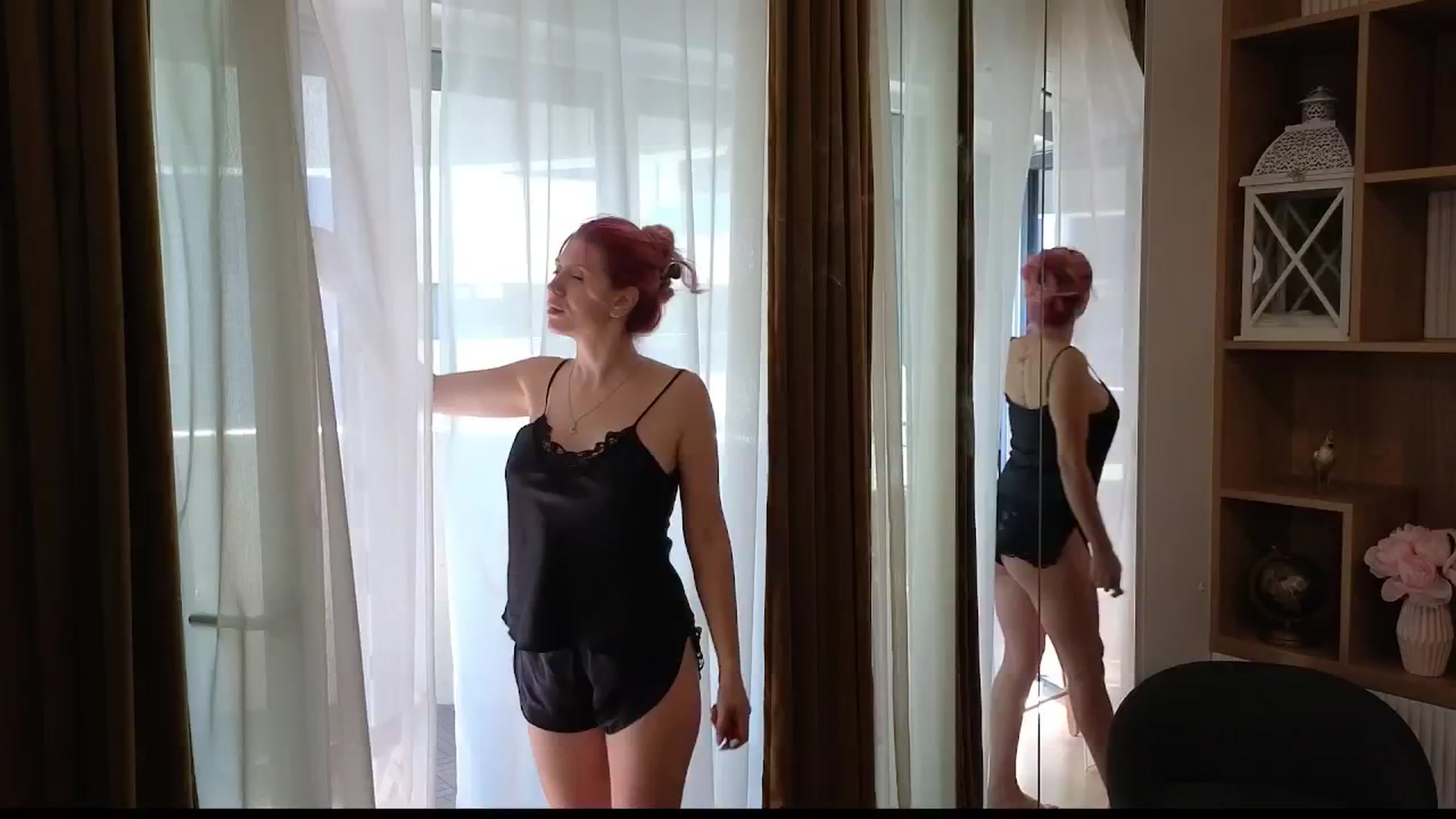 Gallery image thumbnail from SophieReyX's myfreecams stream on, 09/27/2024, 13:59 image 7 of 20