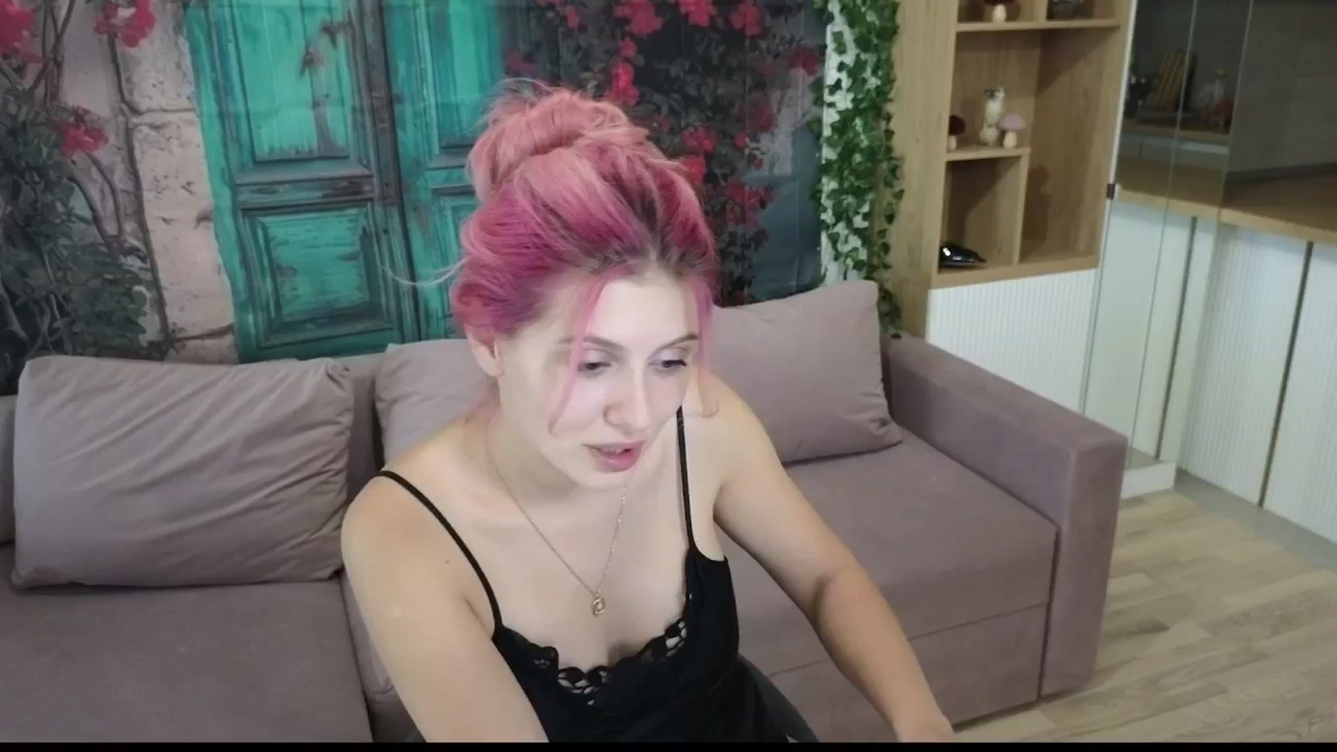 Gallery image thumbnail from SophieReyX's myfreecams stream on, 09/27/2024, 13:59 image 3 of 20