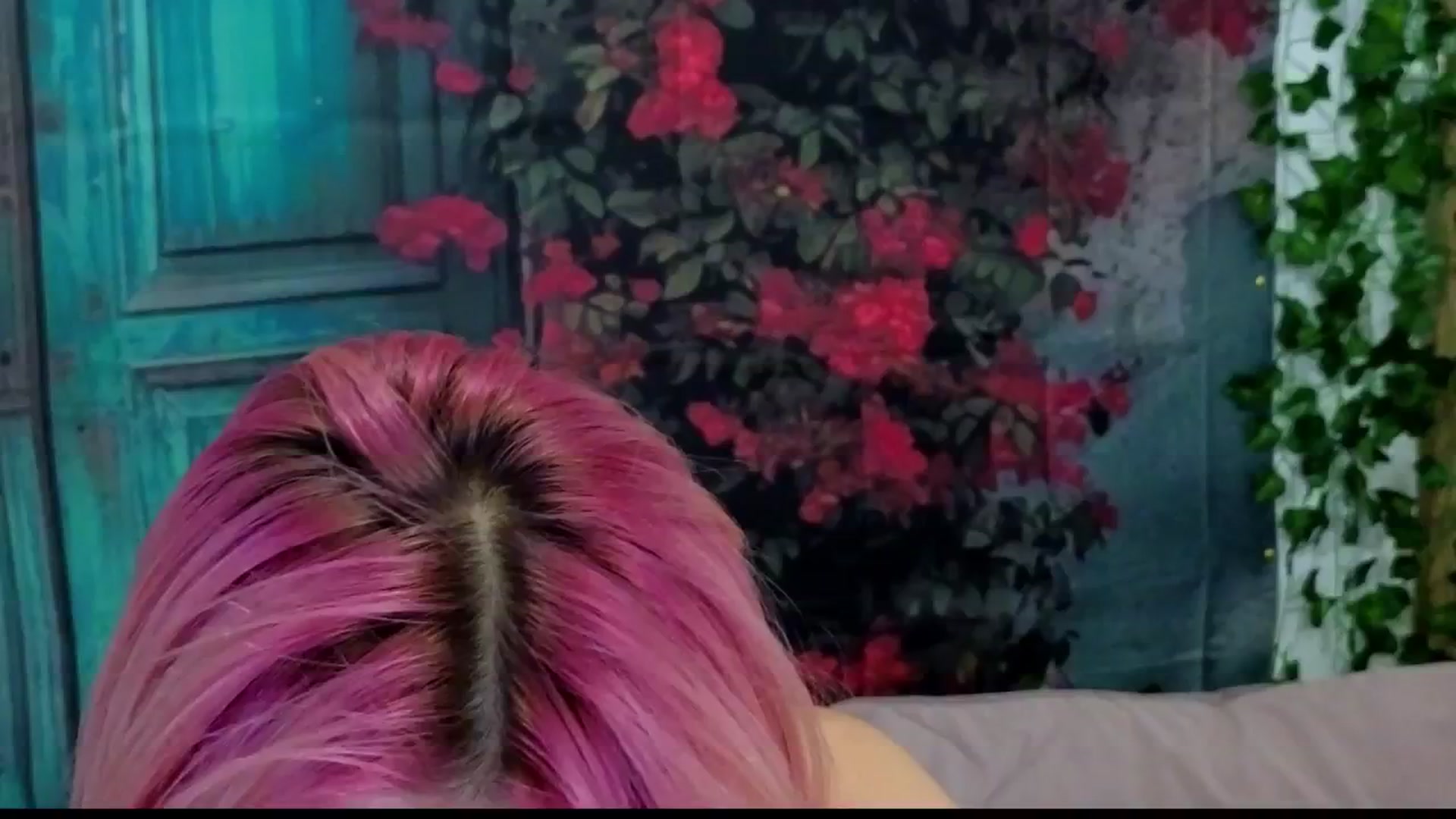 Gallery image thumbnail from SophieReyX's myfreecams stream on, 10/07/2024, 11:51 image 6 of 20