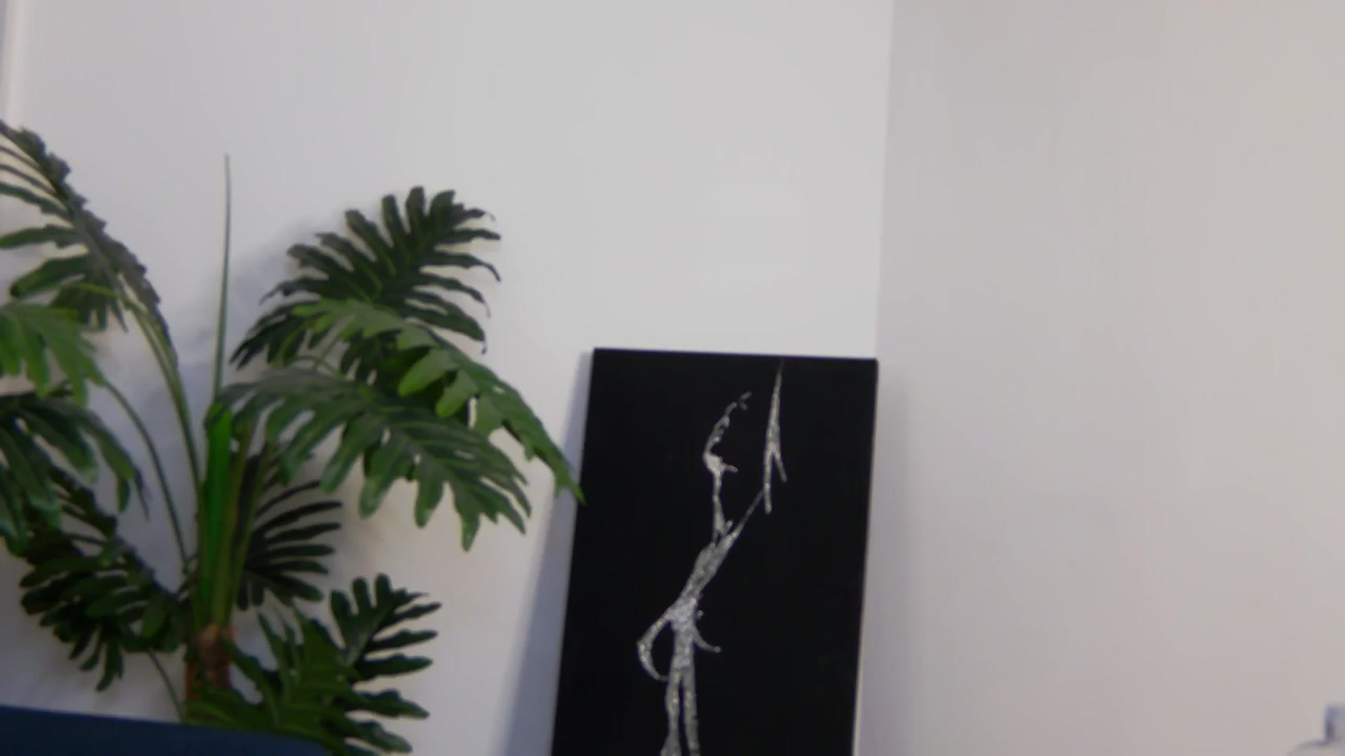 Gallery image thumbnail from SophieRosie's myfreecams stream on, 10/23/2024, 08:28 image 13 of 20