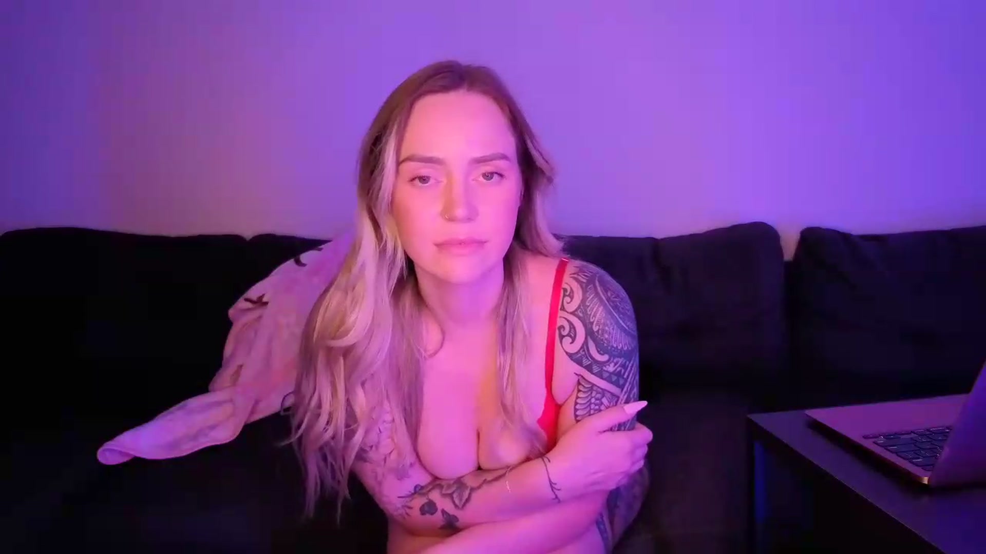 Gallery image thumbnail from SophieSinclair's myfreecams stream on, 09/07/2026, 04:22 image 19 of 20