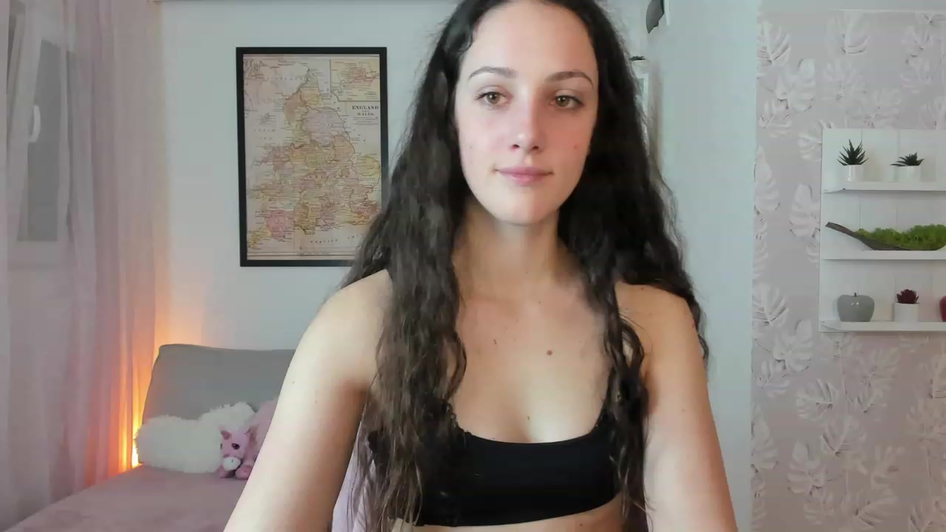 Gallery image thumbnail from Sophie_Rain18's myfreecams stream on, 01/17/2023, 15:10 image 8 of 20