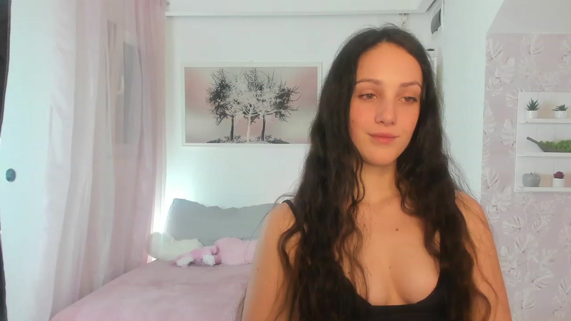 Gallery image thumbnail from Sophie_Rain18's myfreecams stream on, 03/02/2023, 16:11 image 10 of 20
