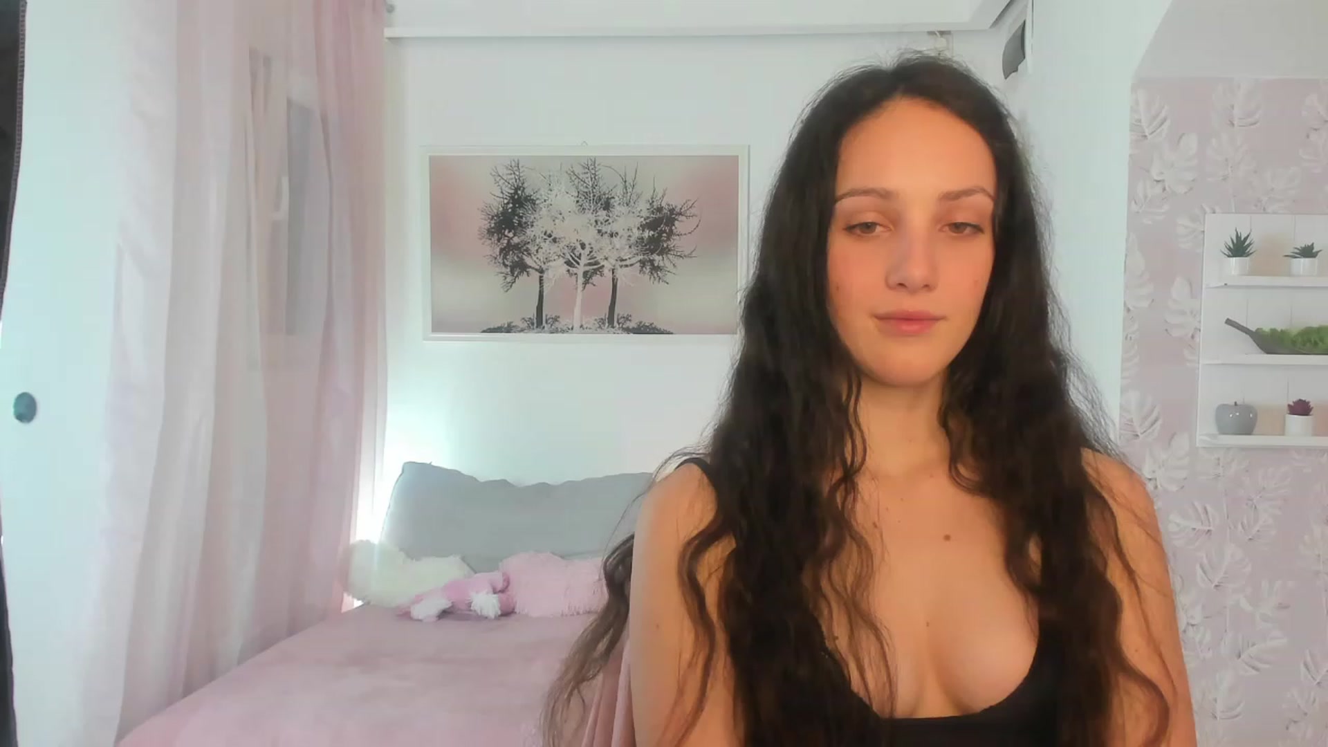 Gallery image thumbnail from Sophie_Rain18's myfreecams stream on, 03/02/2023, 16:11 image 9 of 20